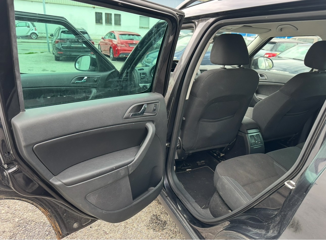 SKODA Yeti 1.8 TSI Clever 4x4-image-8