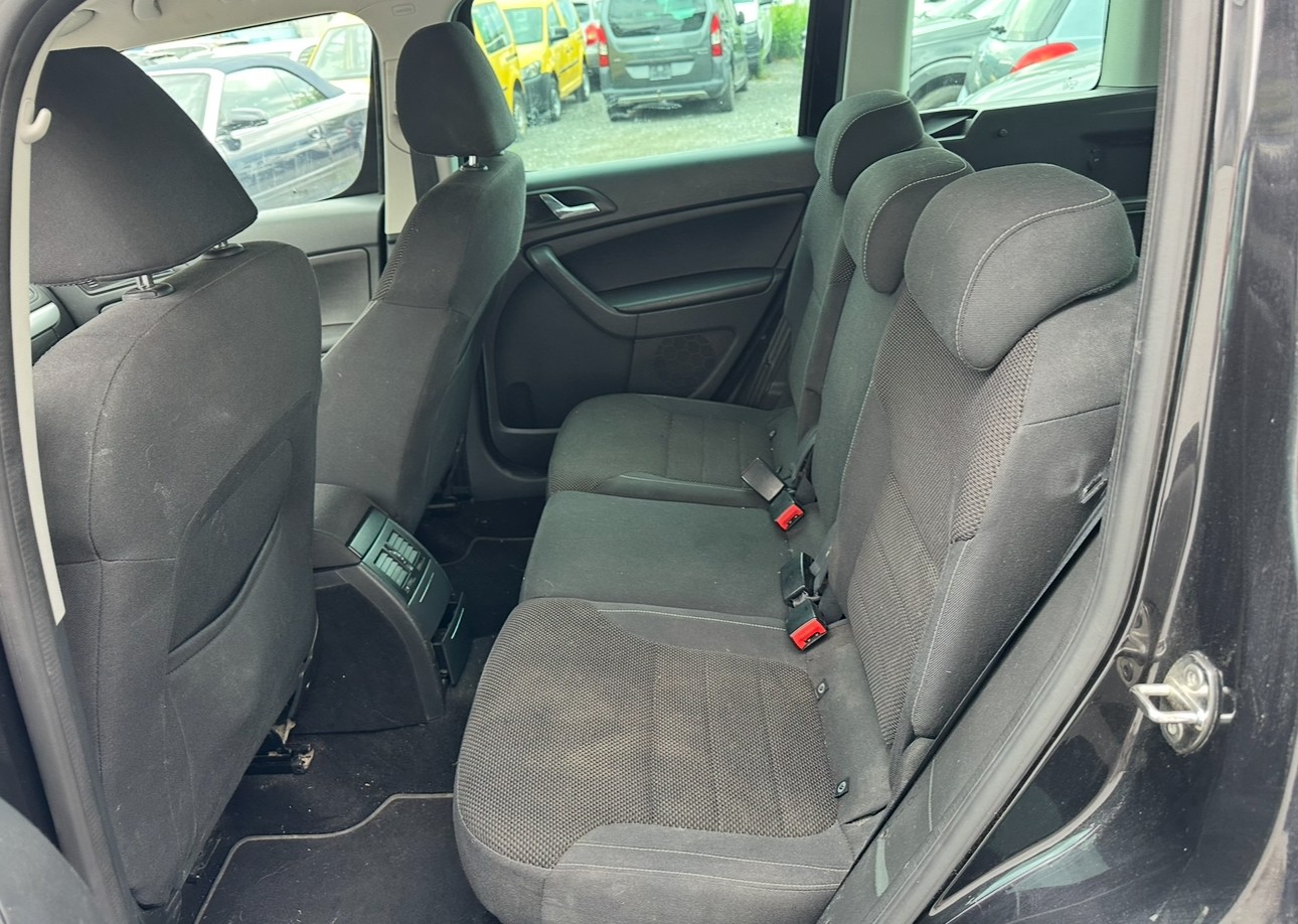 SKODA Yeti 1.8 TSI Clever 4x4-image-9