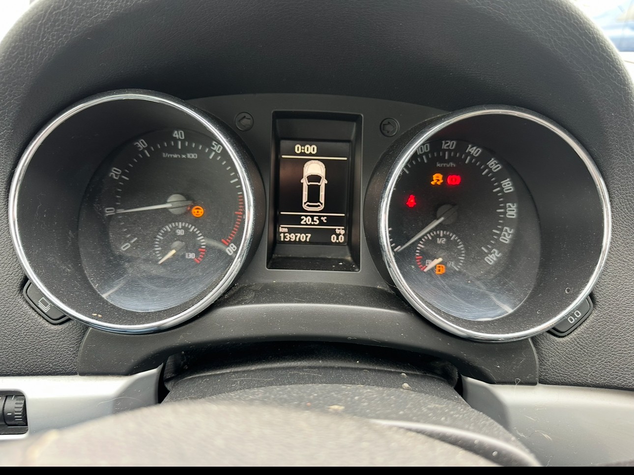 SKODA Yeti 1.8 TSI Clever 4x4-image-11
