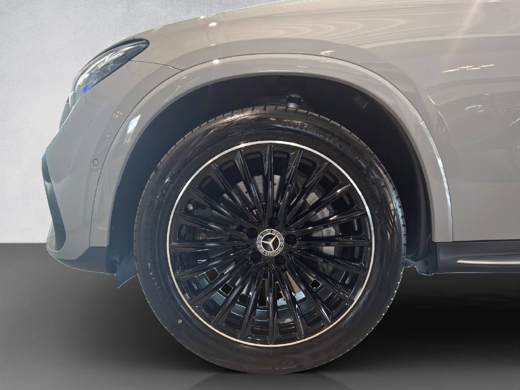MERCEDES-BENZ GLC 400 e AMG Line 4Matic EQ Star-image-6