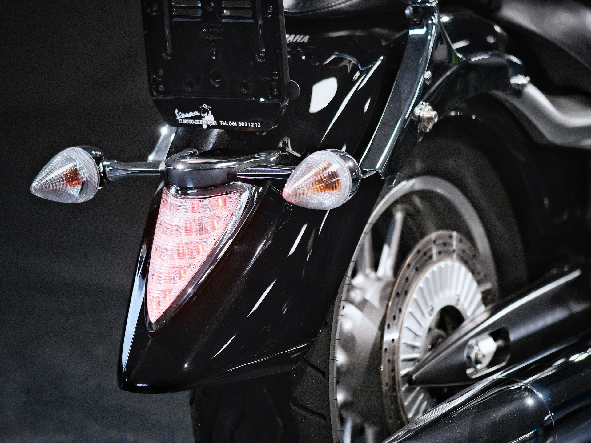 YAMAHA XV 1900 Midnight Star-image-10