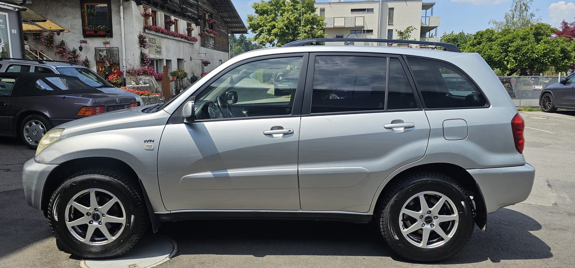 TOYOTA RAV-4 2.0 16V Linea Terra-image-4