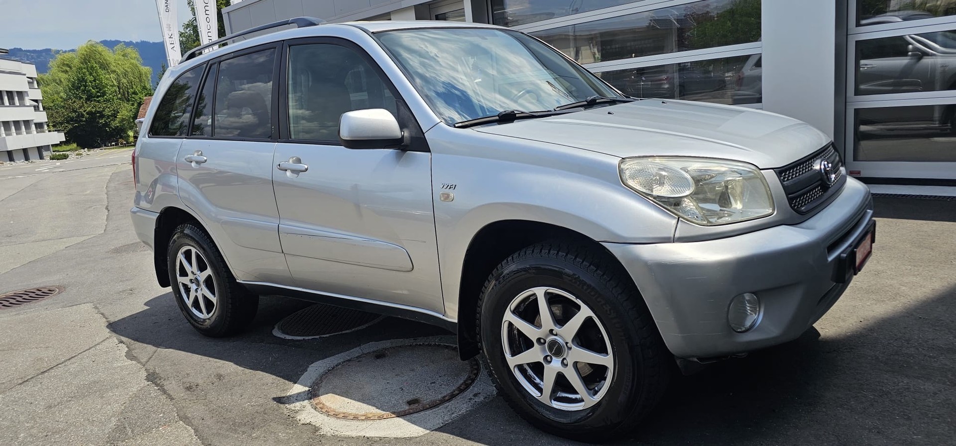 TOYOTA RAV-4 2.0 16V Linea Terra-image-2