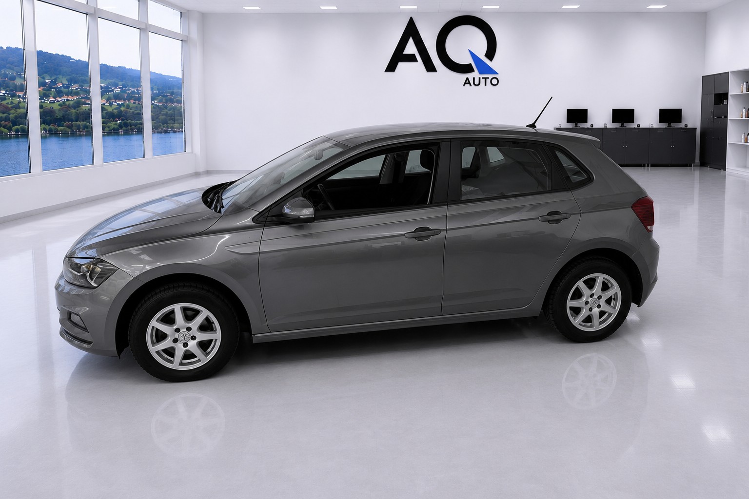 VW Polo 1.0 BMT Trendline-image-1
