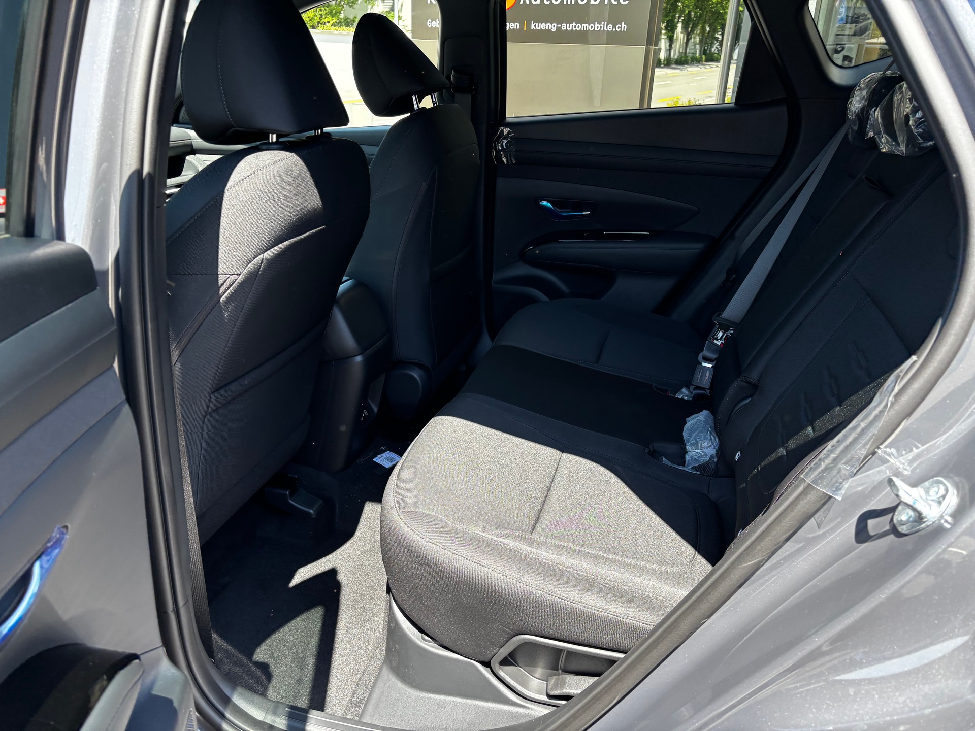 HYUNDAI 1.6 TGDI HEV Origo Black Line 4WD-image-11