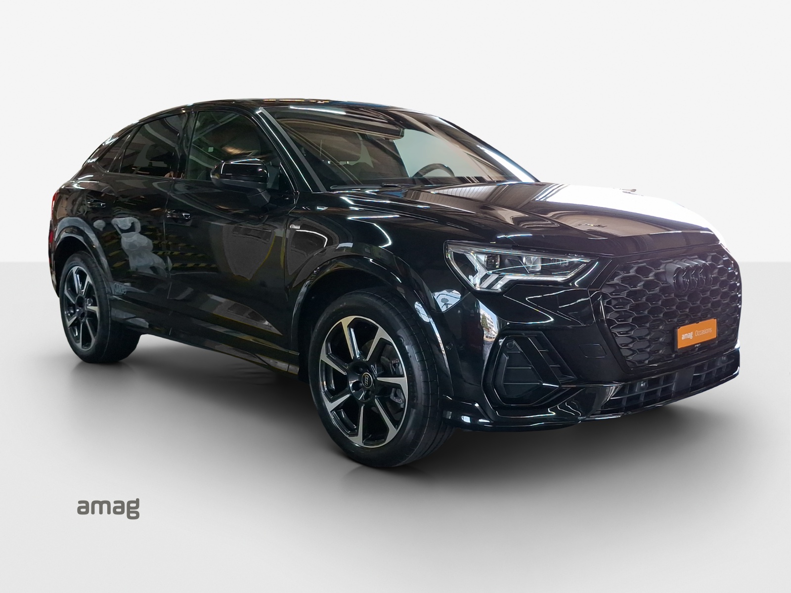 AUDI Q3 Sportback 35 TFSI S line Attraction S-tronic-image-5
