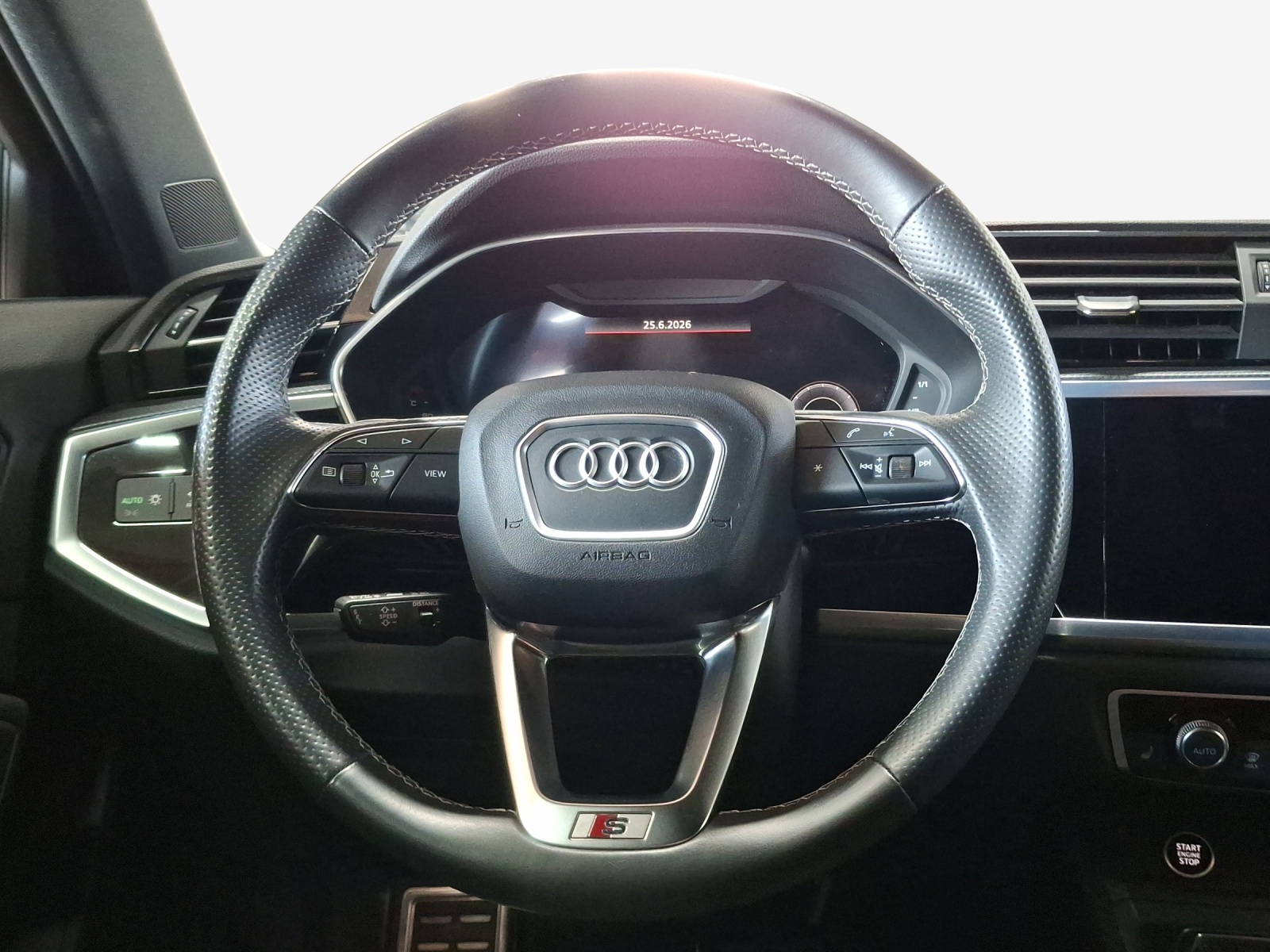 AUDI Q3 Sportback 35 TFSI S line Attraction S-tronic-image-9