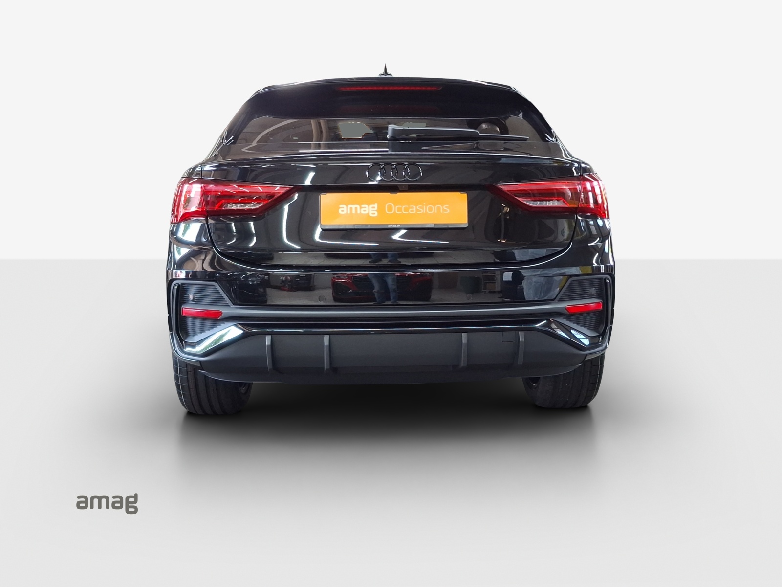 AUDI Q3 Sportback 35 TFSI S line Attraction S-tronic-image-3