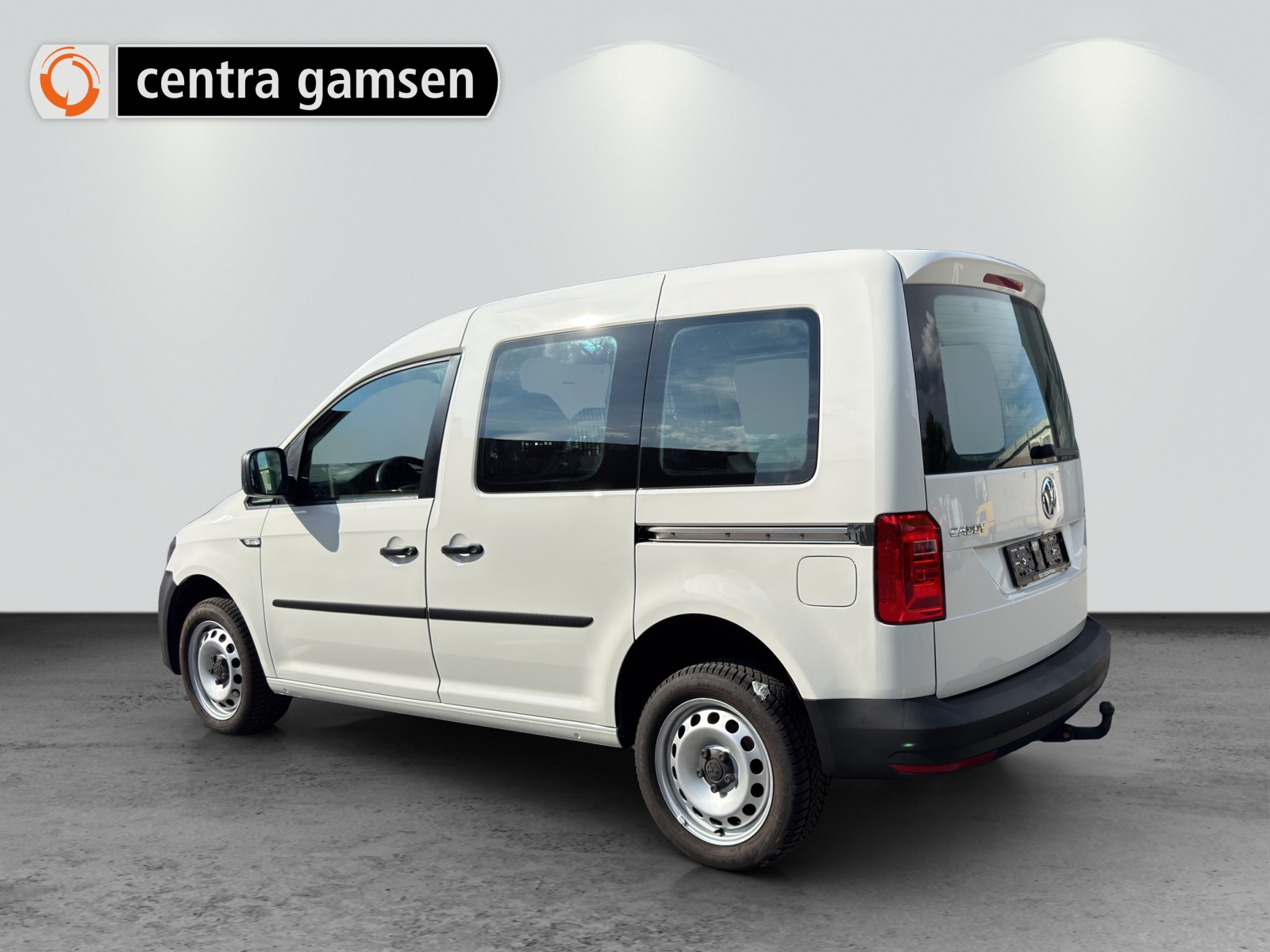 VW Caddy 2.0TDI 4Motion BlueMotion Technology-image-3