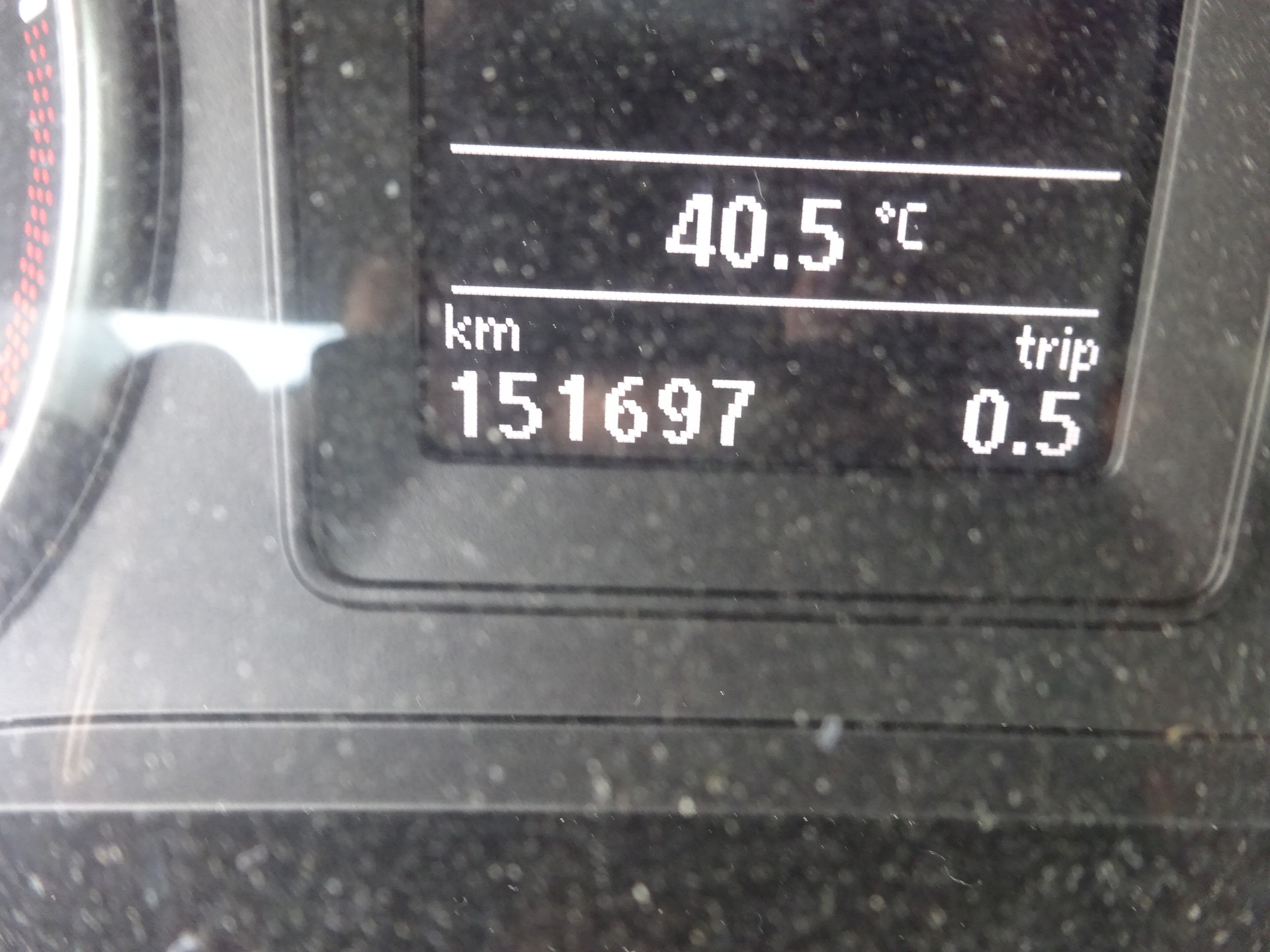 VW Caddy 2.0TDI 4Motion BlueMotion Technology-image-10