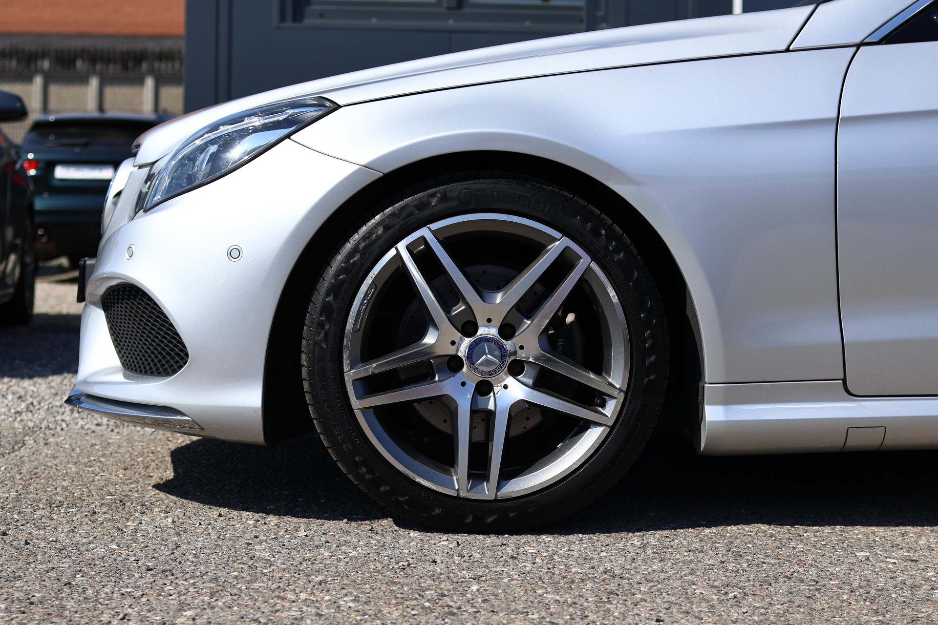 MERCEDES-BENZ E 350 4Matic Coupé-image-10