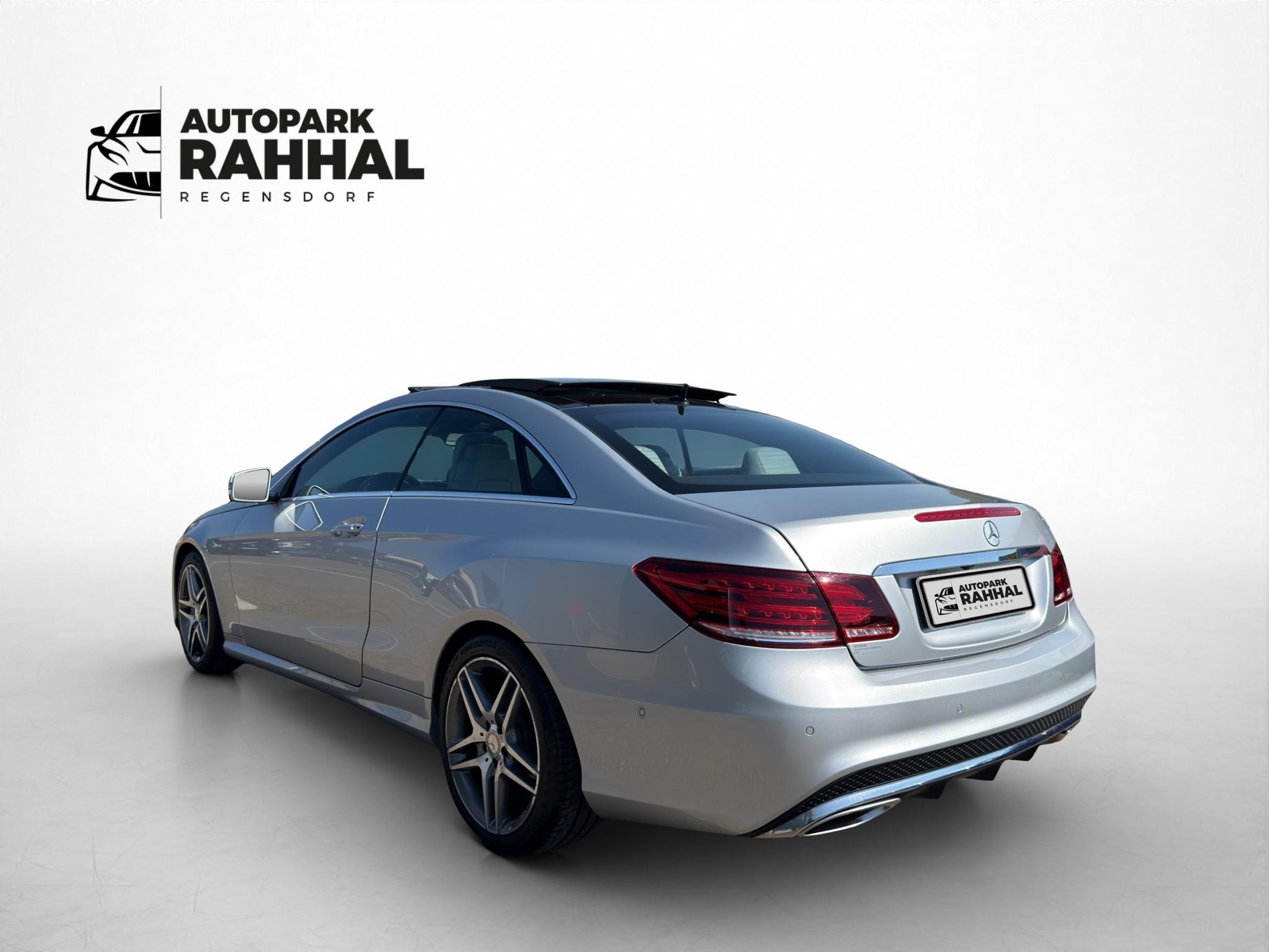 MERCEDES-BENZ E 350 4Matic Coupé-image-8