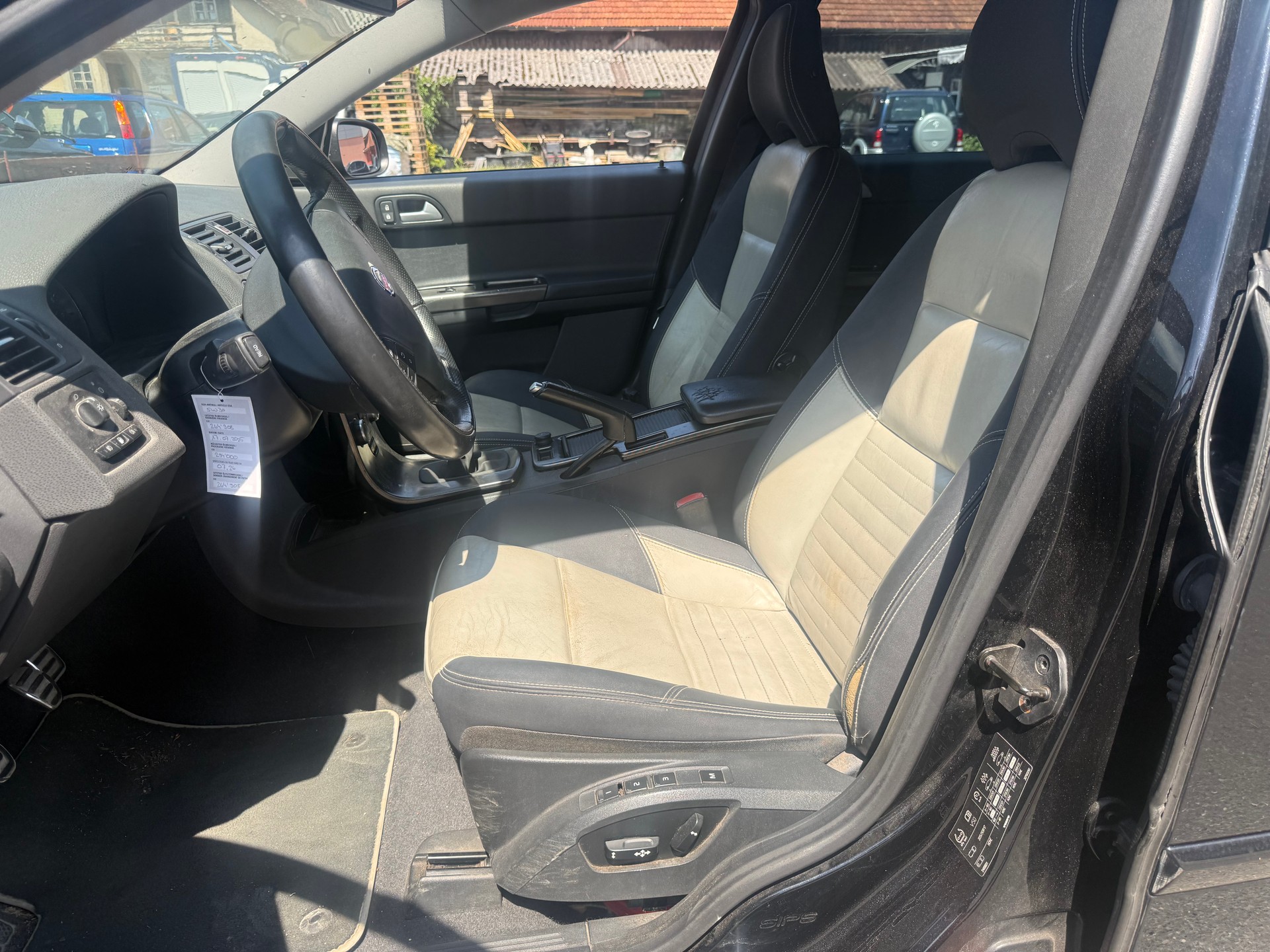 VOLVO V50 T5 AWD Summum Geartronic-image-5