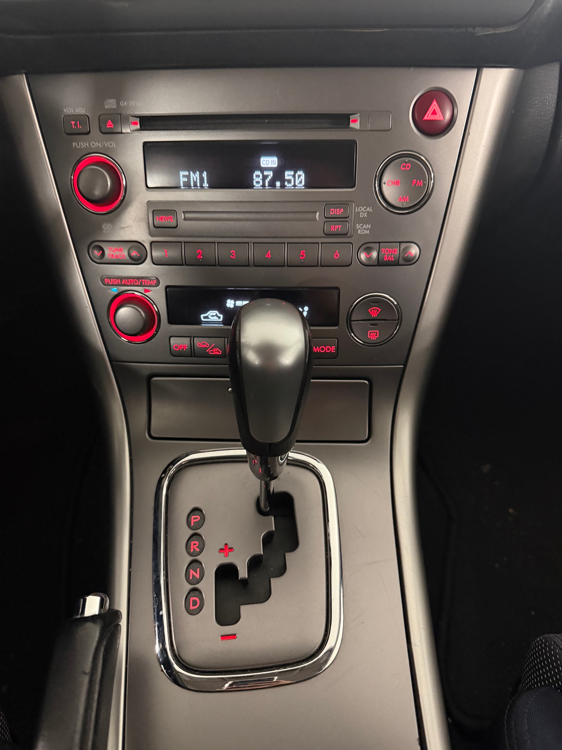 SUBARU Legacy 2.0R AWD Limited-image-12