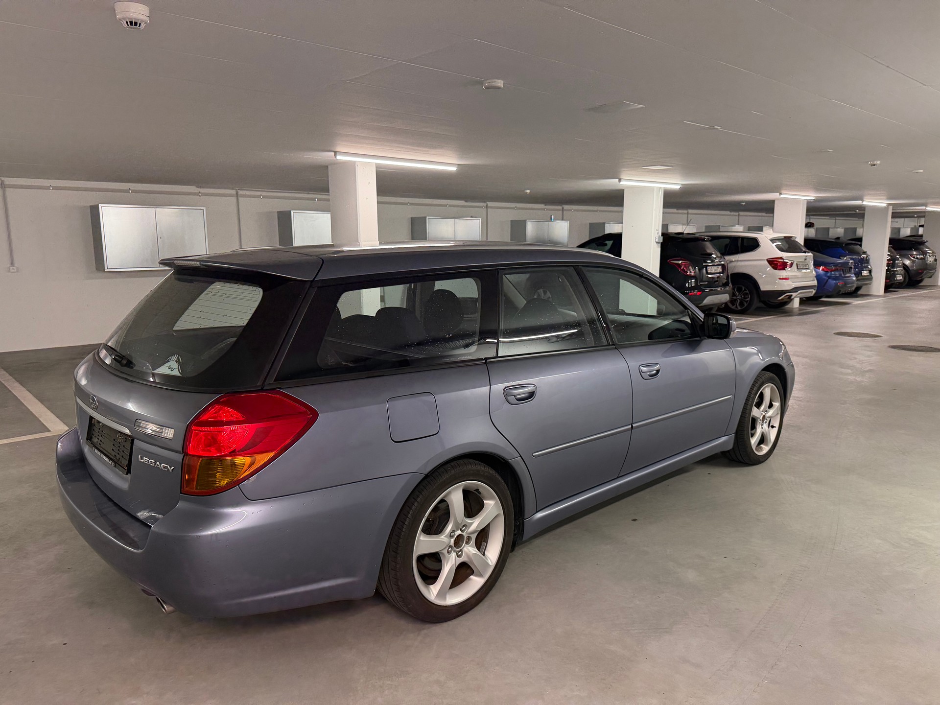 SUBARU Legacy 2.0R AWD Limited-image-5
