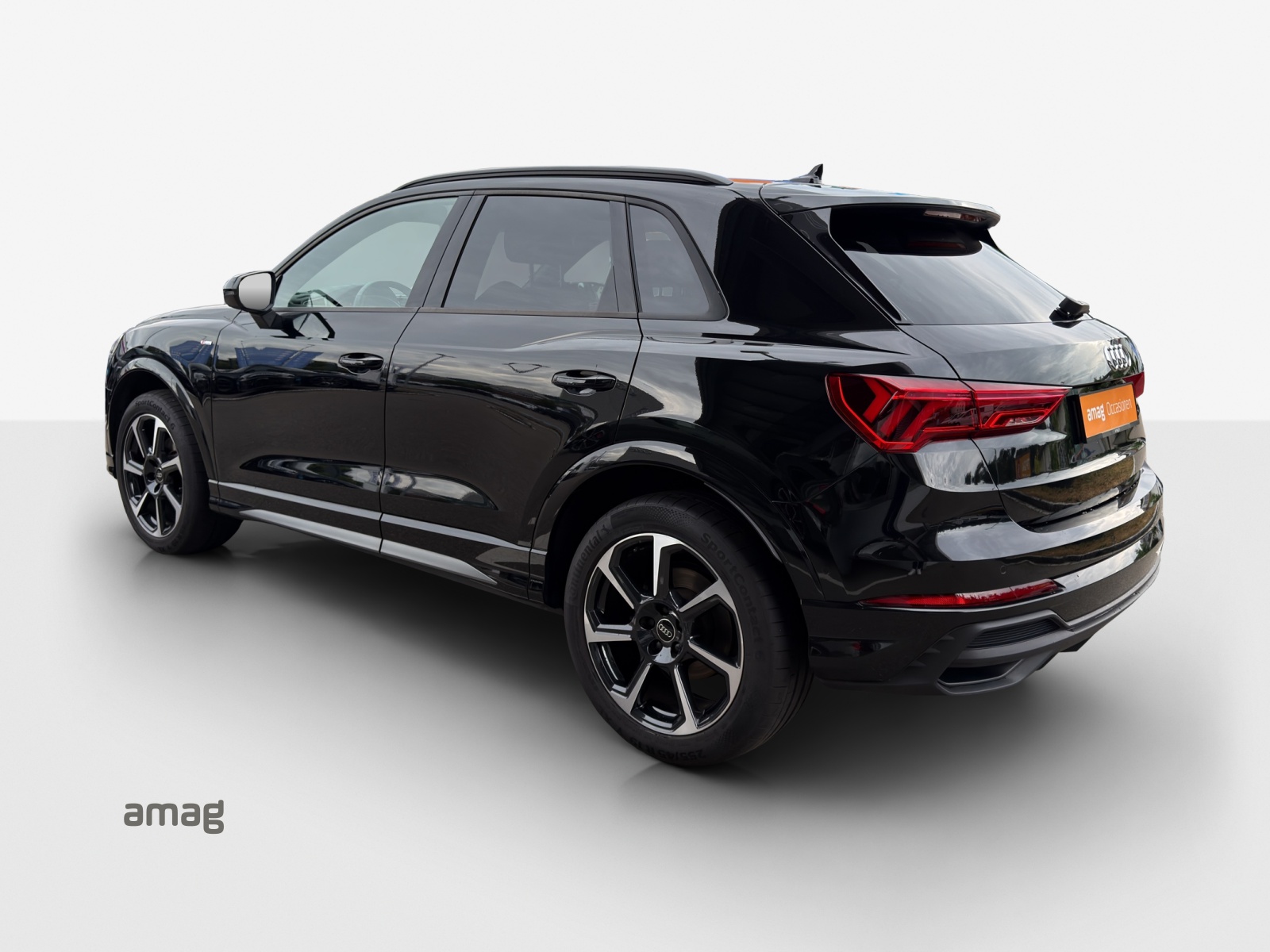 AUDI Q3 35 TFSI S line Attraction S-tronic-image-2