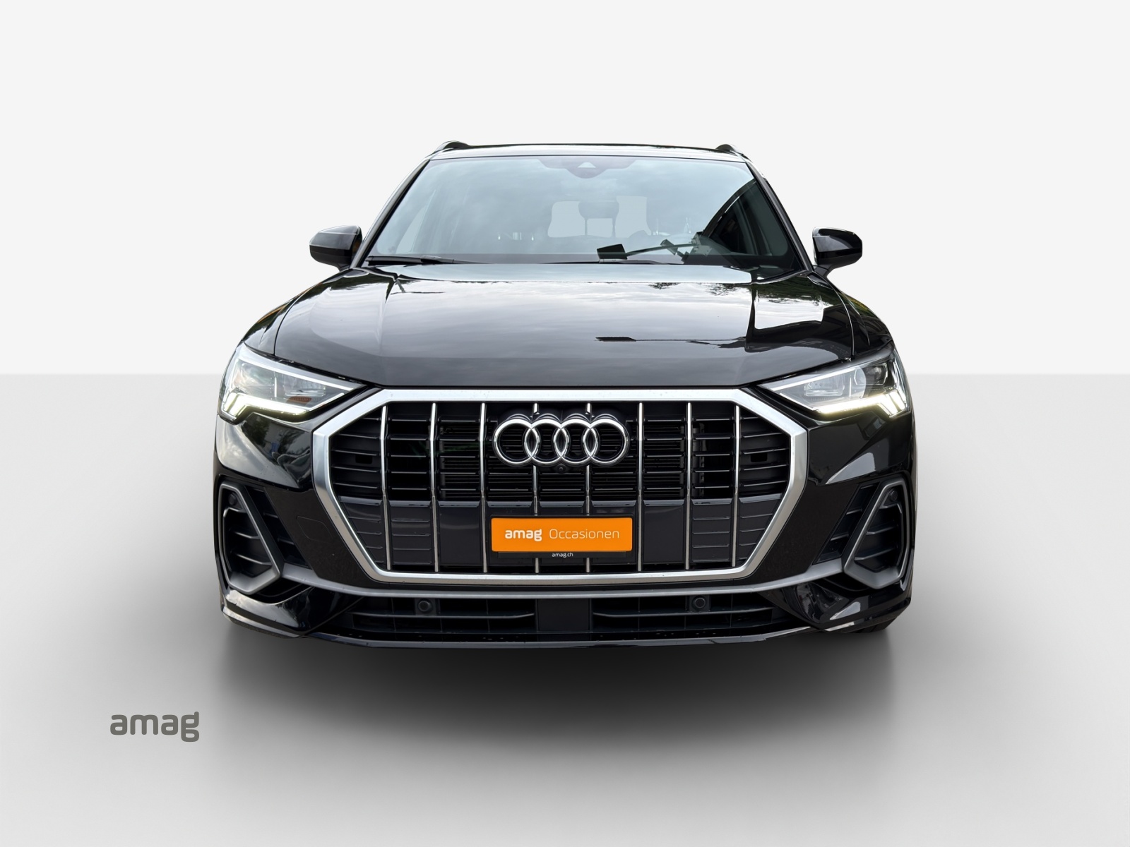 AUDI Q3 35 TFSI S line Attraction S-tronic-image-6