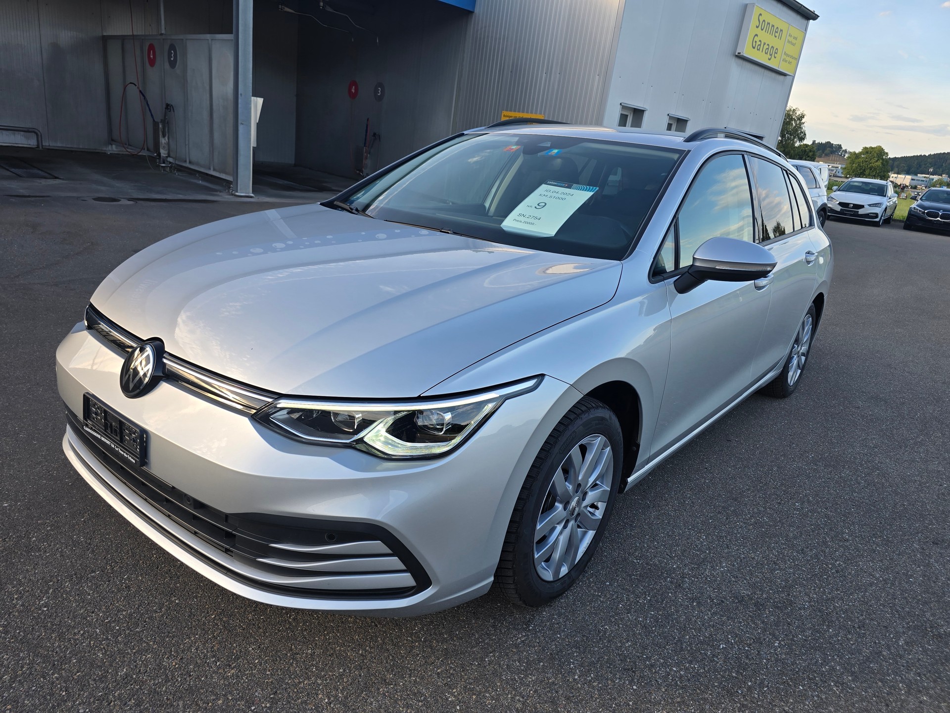 VW Golf Variant 2.0 TDI Life DSG*TOP-ZUSTAND*Frisch ab Service**-image-0