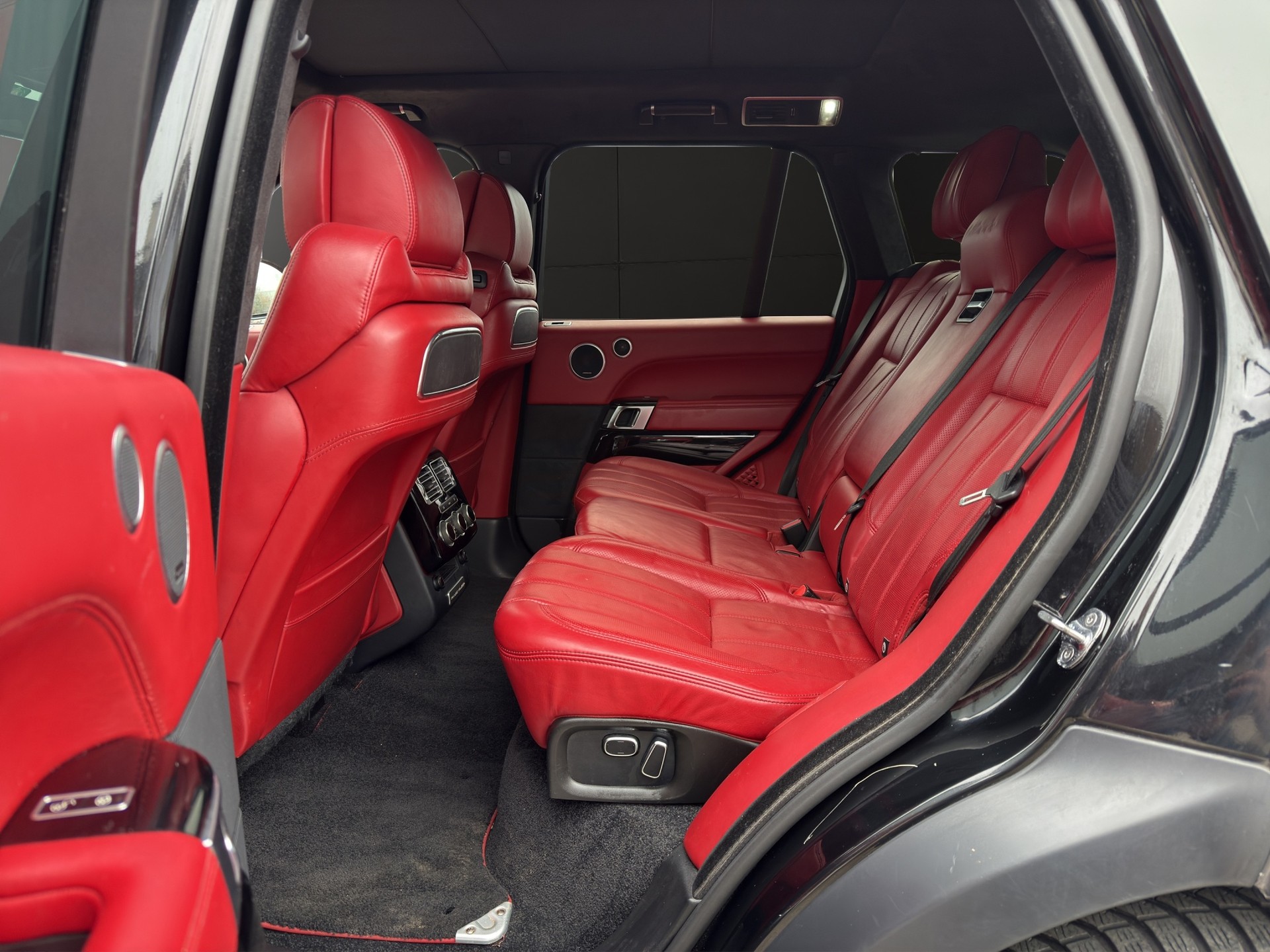 LAND ROVER Range Rover 5.0 SC AB Black Automatic-image-11