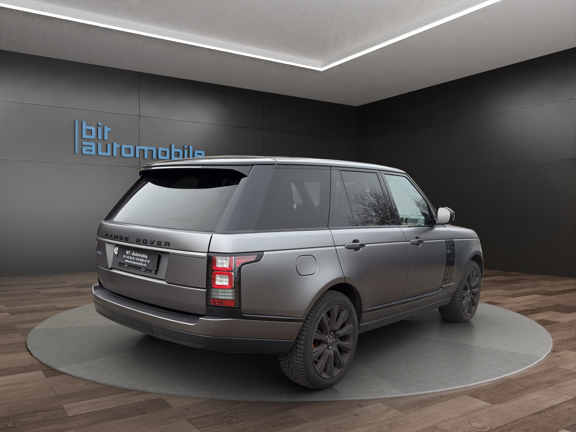 LAND ROVER Range Rover 5.0 SC AB Black Automatic-image-7