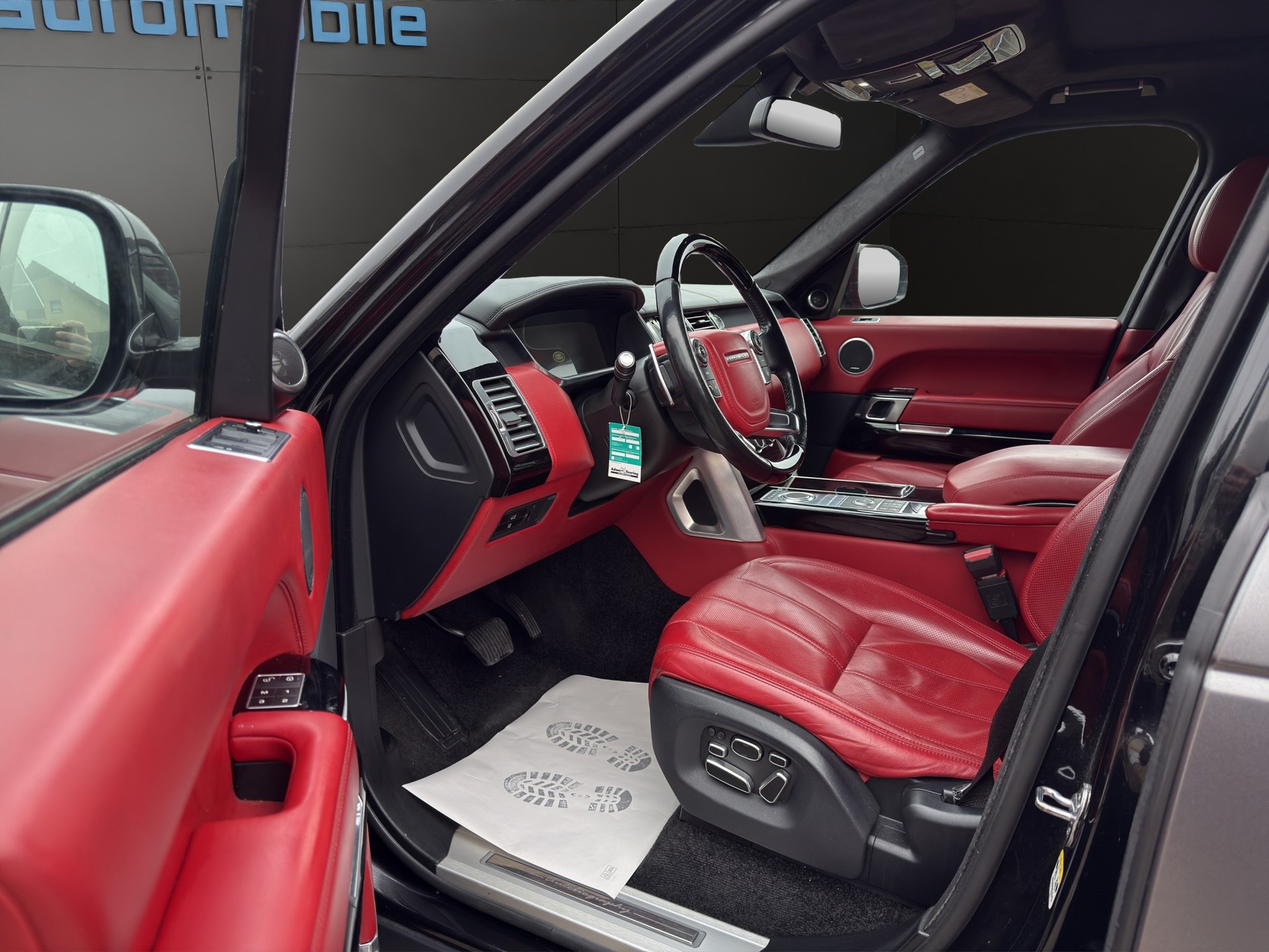 LAND ROVER Range Rover 5.0 SC AB Black Automatic-image-10