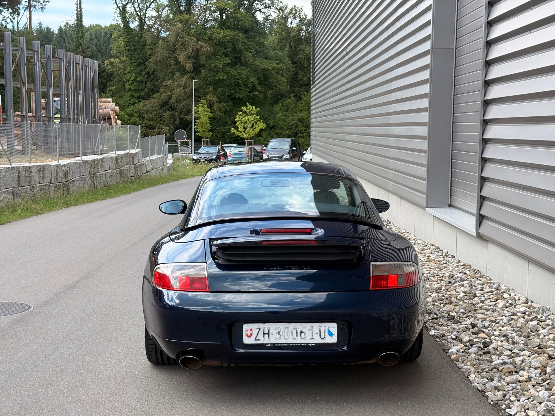 PORSCHE 911 Carrera Cabrio-image-3