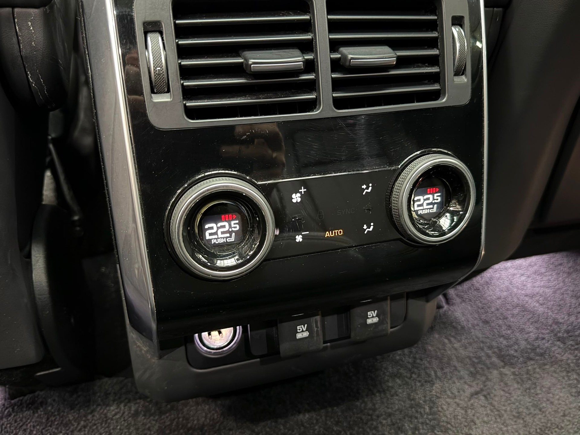 LAND ROVER Range Rover Sport 5.0 V8 S/C ABDynamic Automatic-image-24