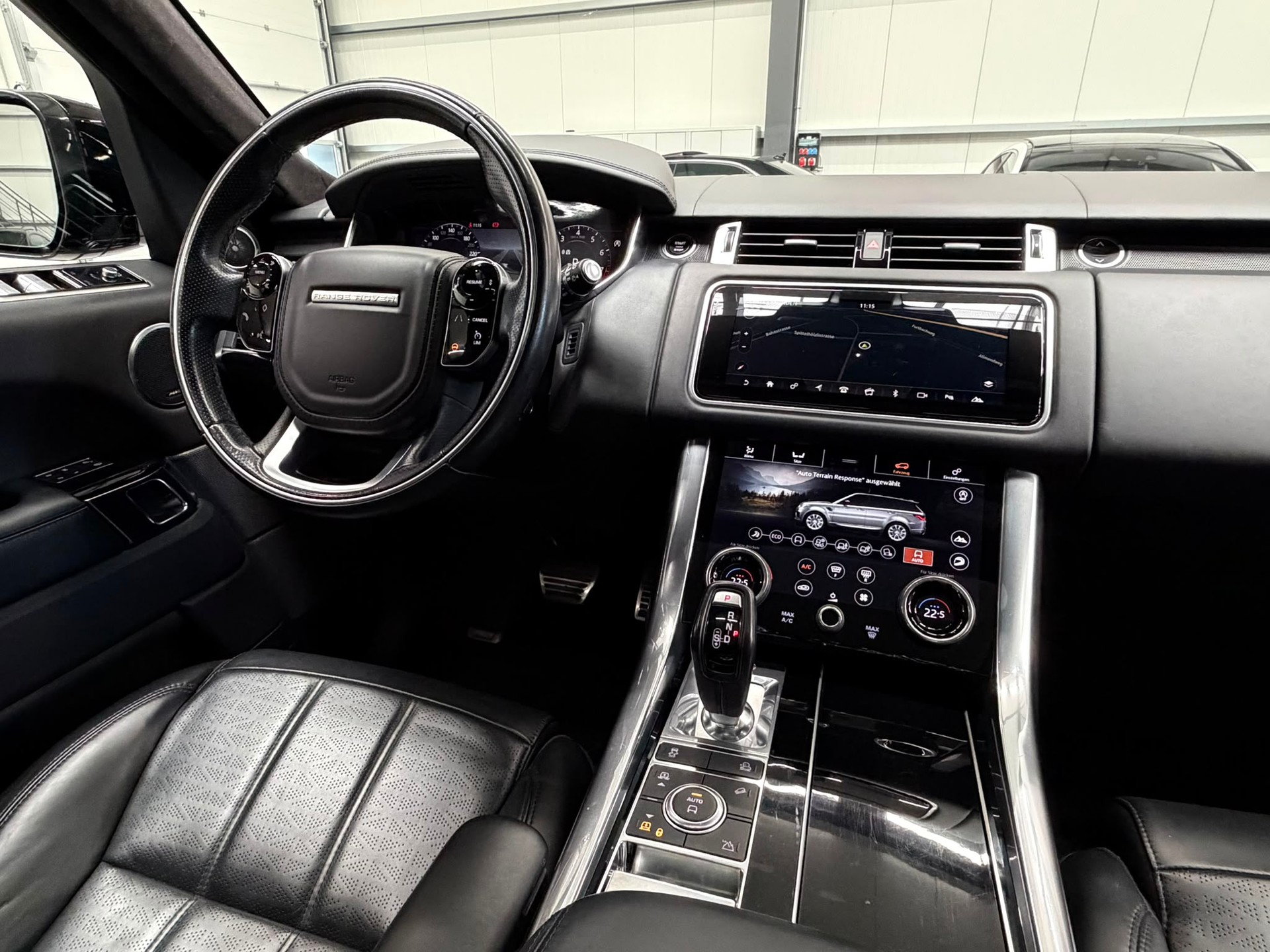 LAND ROVER Range Rover Sport 5.0 V8 S/C ABDynamic Automatic-image-15