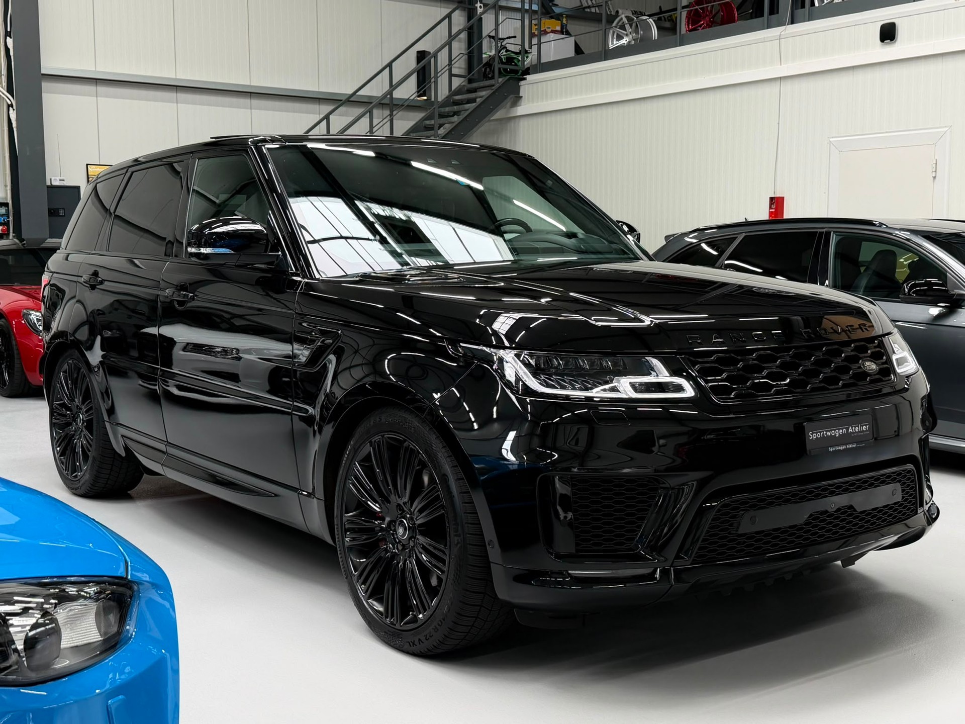 LAND ROVER Range Rover Sport 5.0 V8 S/C ABDynamic Automatic-image-11