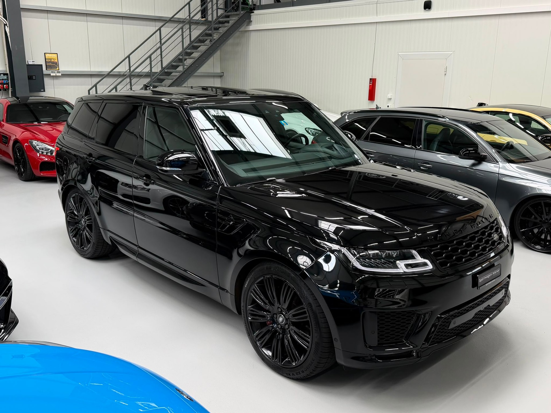 LAND ROVER Range Rover Sport 5.0 V8 S/C ABDynamic Automatic-image-12