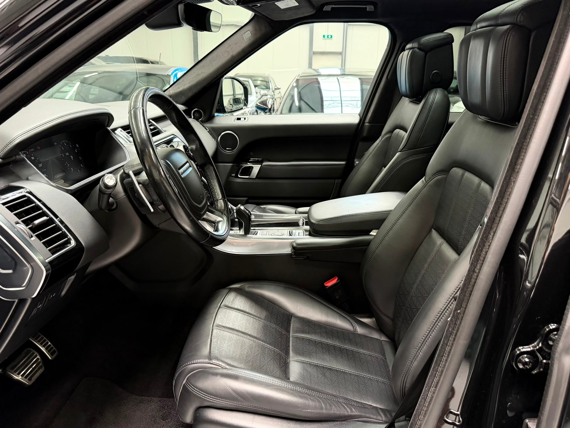 LAND ROVER Range Rover Sport 5.0 V8 S/C ABDynamic Automatic-image-20