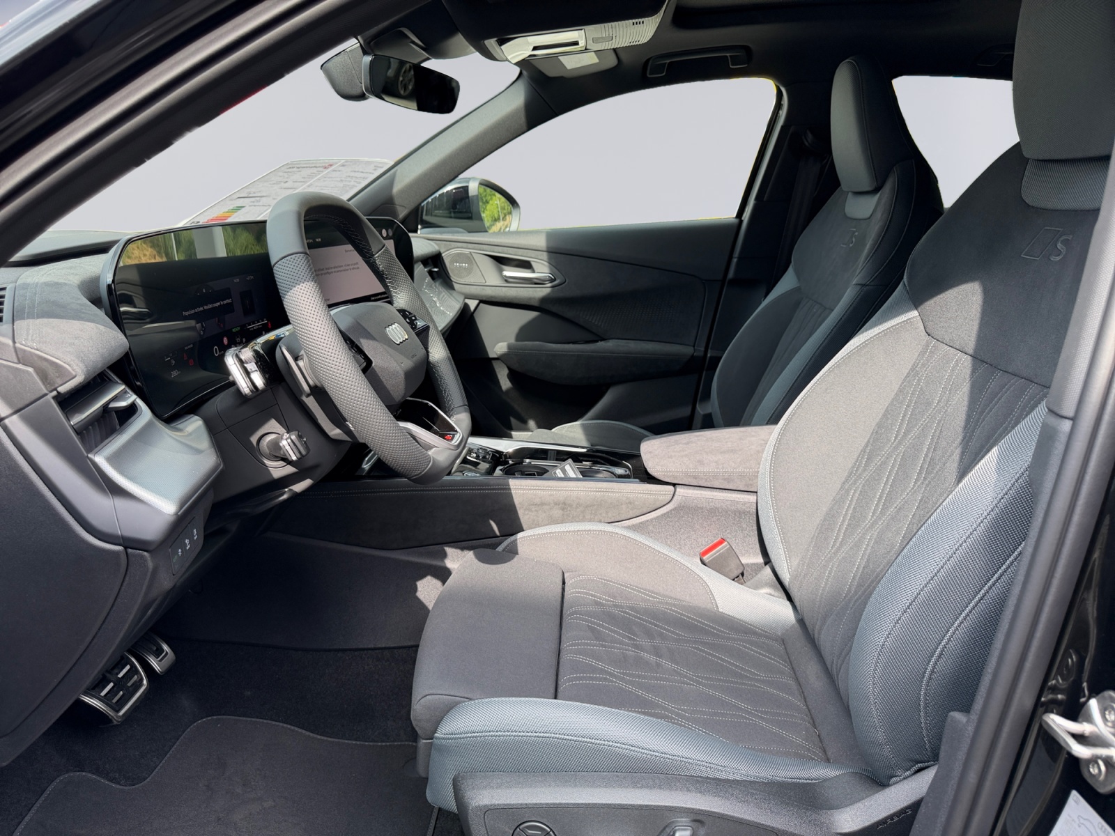 AUDI Q3 Sportback TFSI quattro 195 kW S tronic-image-8