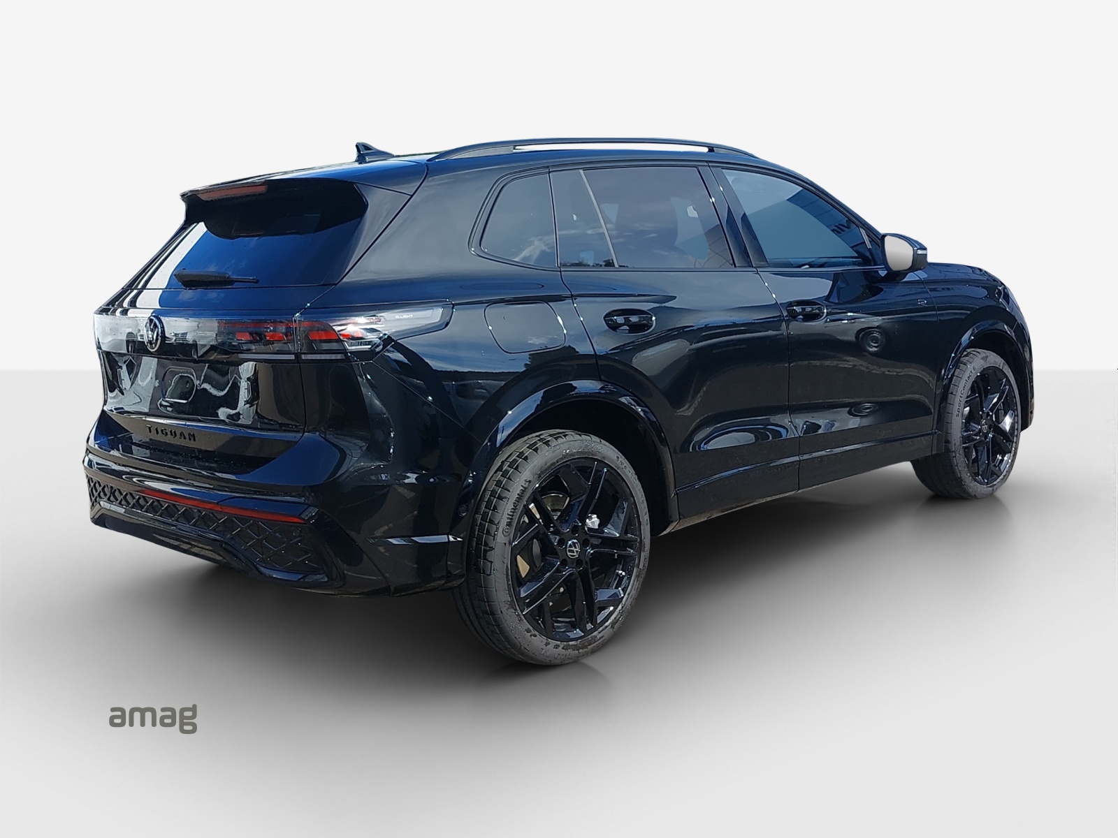 VW Tiguan 2.0 TSI DSG R-Line Plus 4Motion-image-4