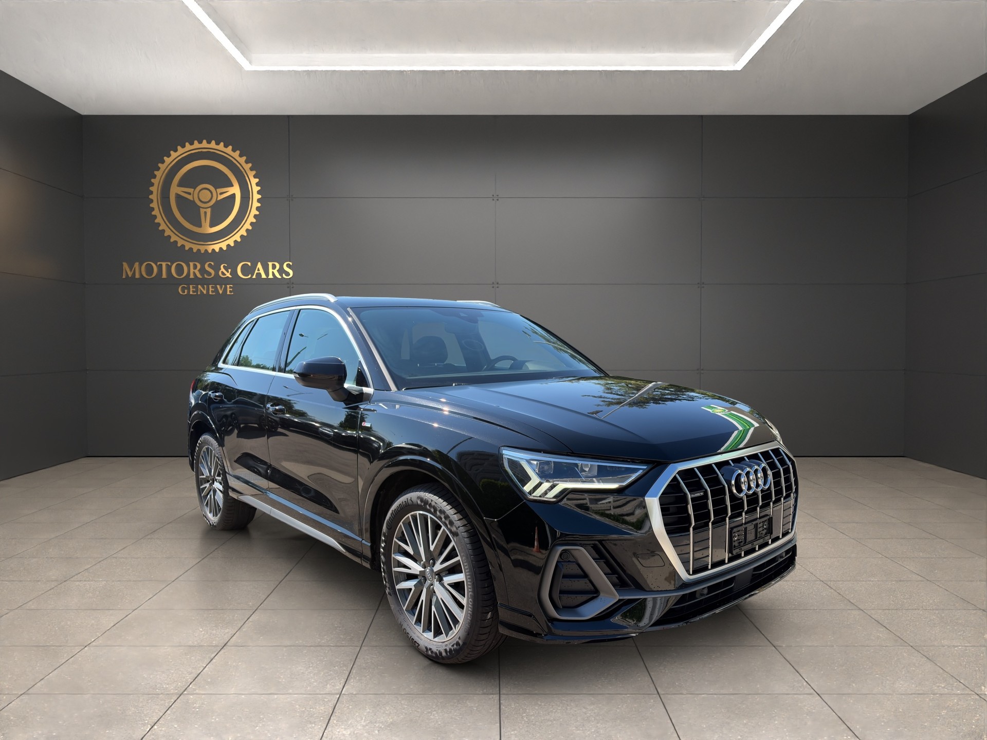 AUDI Q3 45 TFSI S line quattro S-tronic-image-1