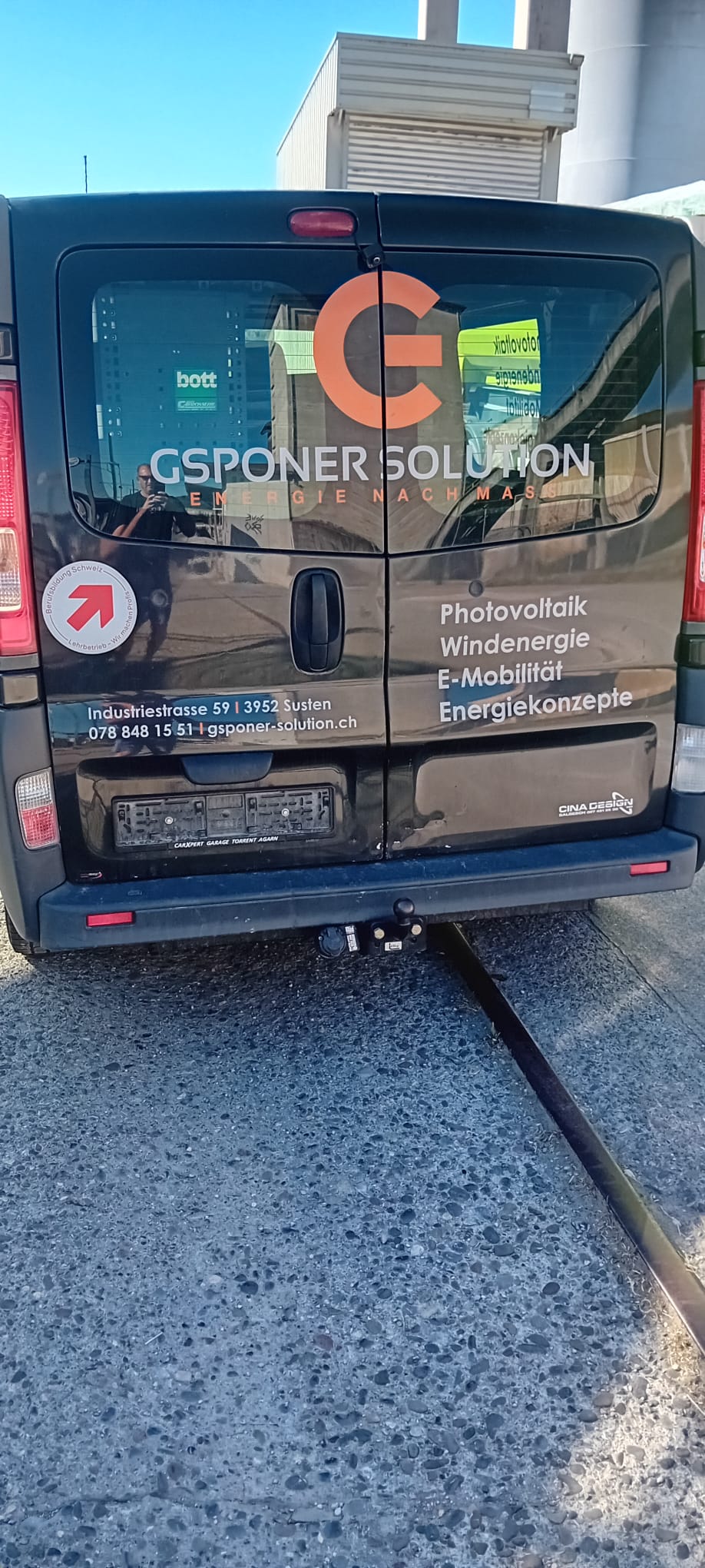RENAULT Trafic 2.0 dCi 90 2.7t L1H1-image-14