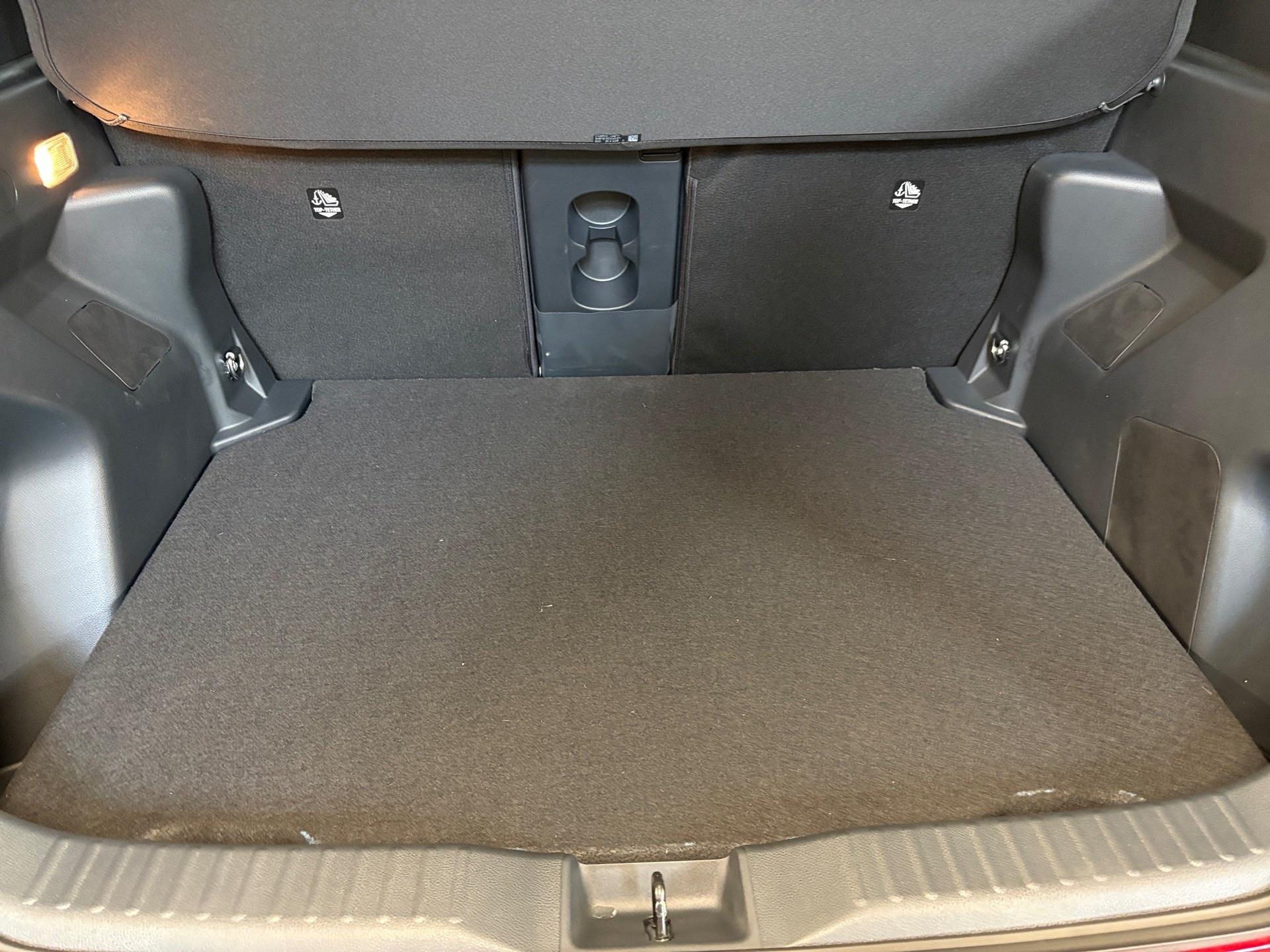 TOYOTA Yaris Cross 1.5 Trend AWDi e-CVT-image-14