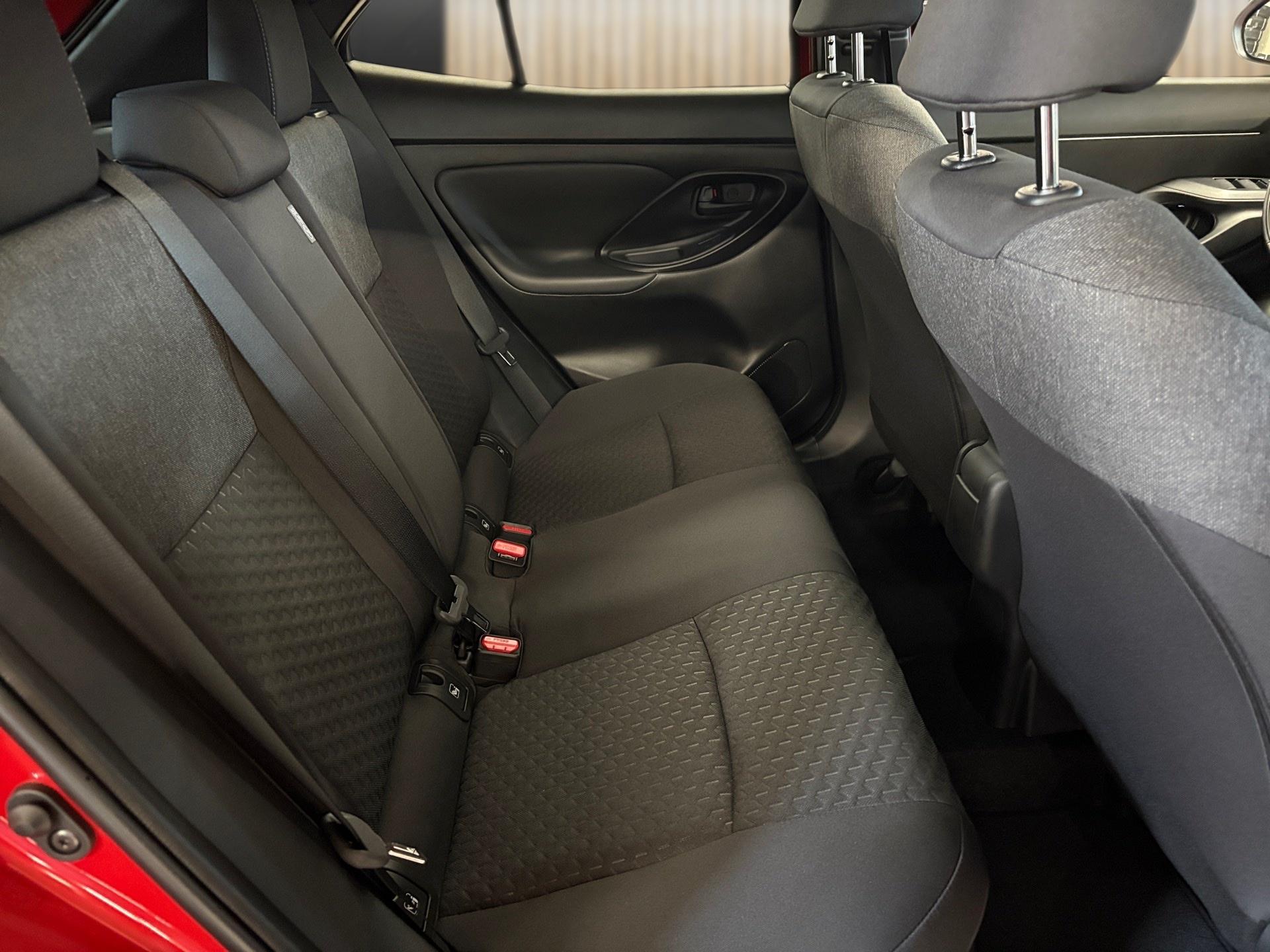 TOYOTA Yaris Cross 1.5 Trend AWDi e-CVT-image-13
