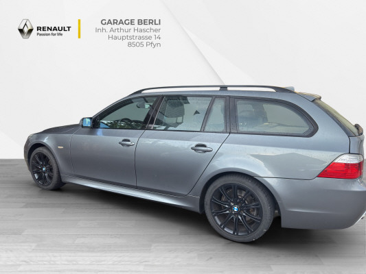 BMW 530xi Touring-image-1