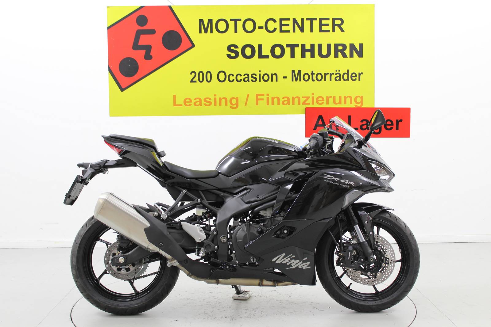 KAWASAKI Ninja ZX-4R Shark