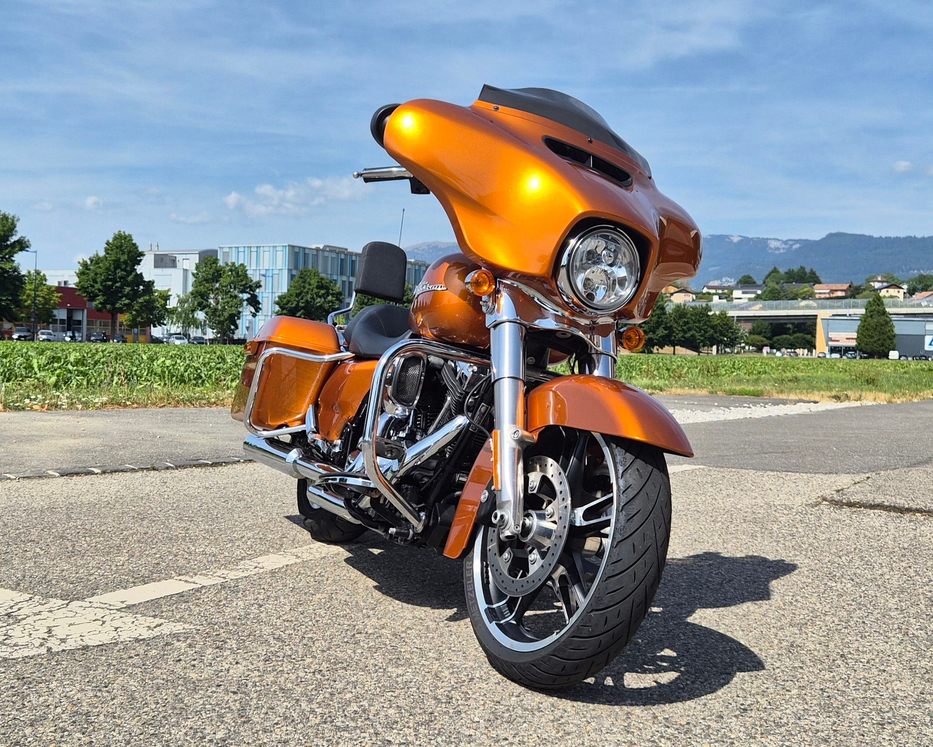 HARLEY-DAVIDSON FLHX Street Glide ABS-showroom-element-2