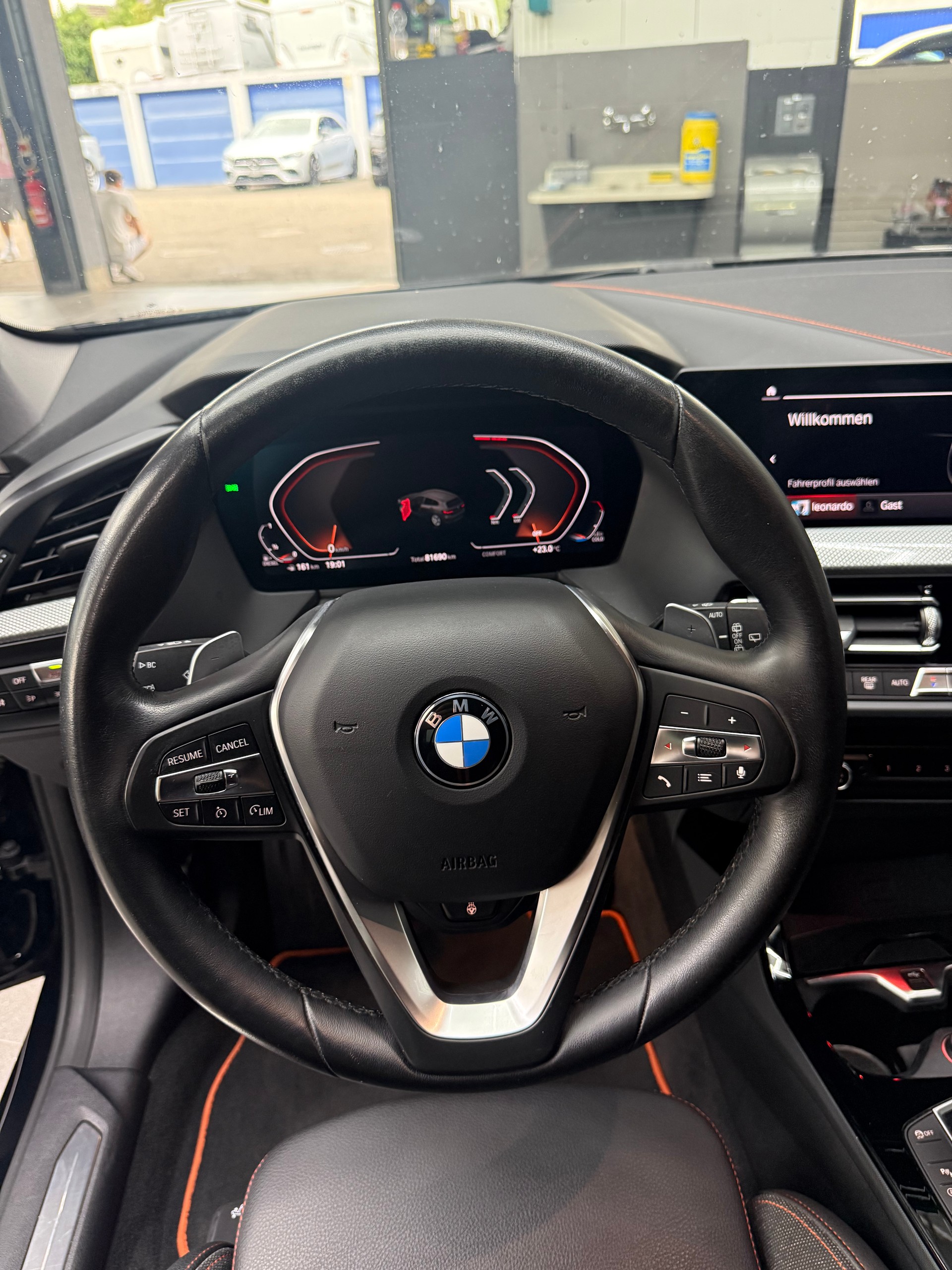 BMW BMW 120d | Frisch ab MFK & Service | Leasing möglich-image-7