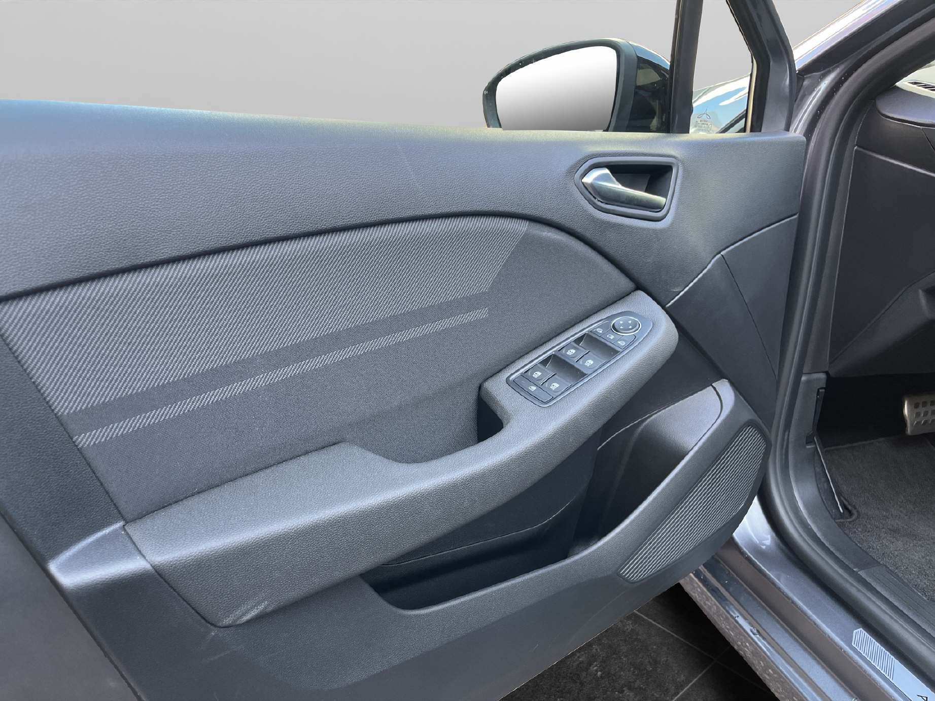 RENAULT Clio 1.6 E-Tech esprit Alpine-image-11
