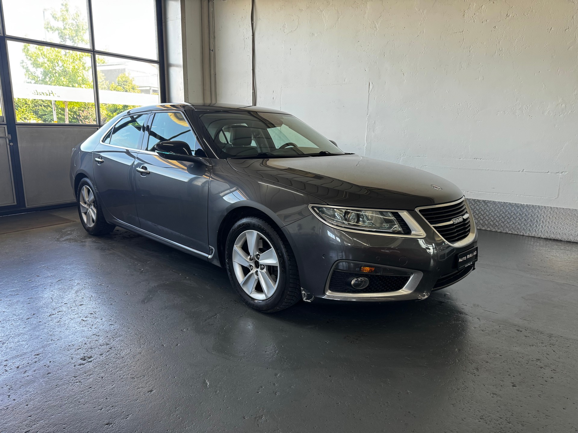 SAAB 9-5 2.0T Aero XWD Automatic-showroom-element-2