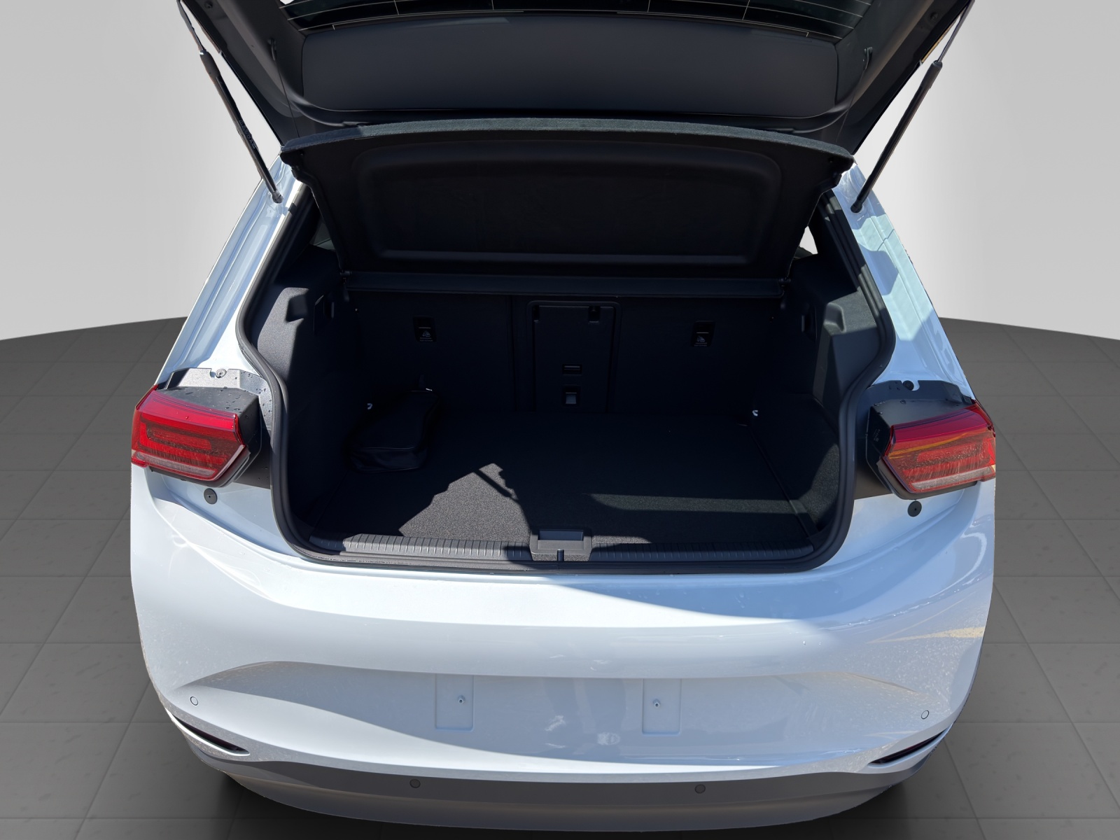 VW ID.3 Neo 50 kWh 170PS Life-image-11