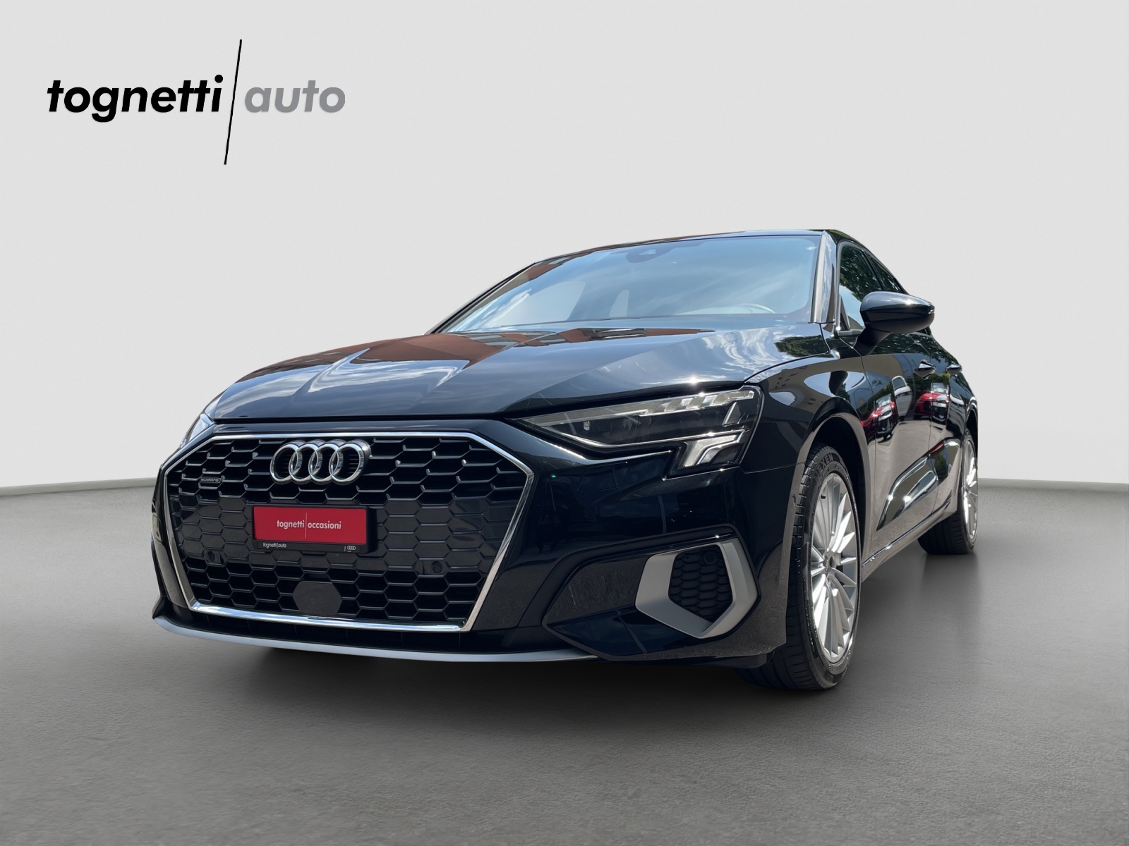 AUDI A3 Sportback 40 TFSI S line quattro S-tronic-image-0