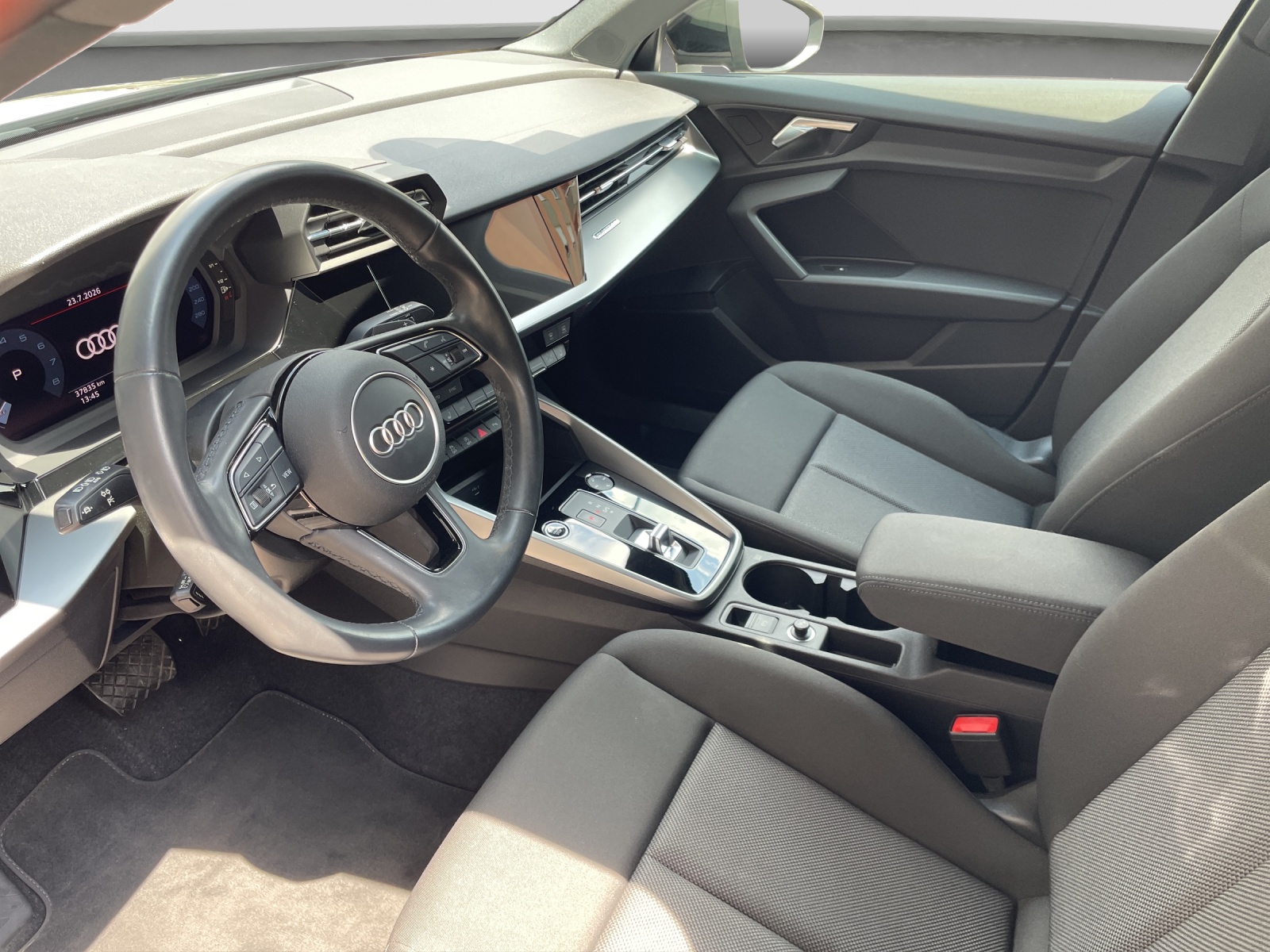 AUDI A3 Sportback 40 TFSI S line quattro S-tronic-image-7