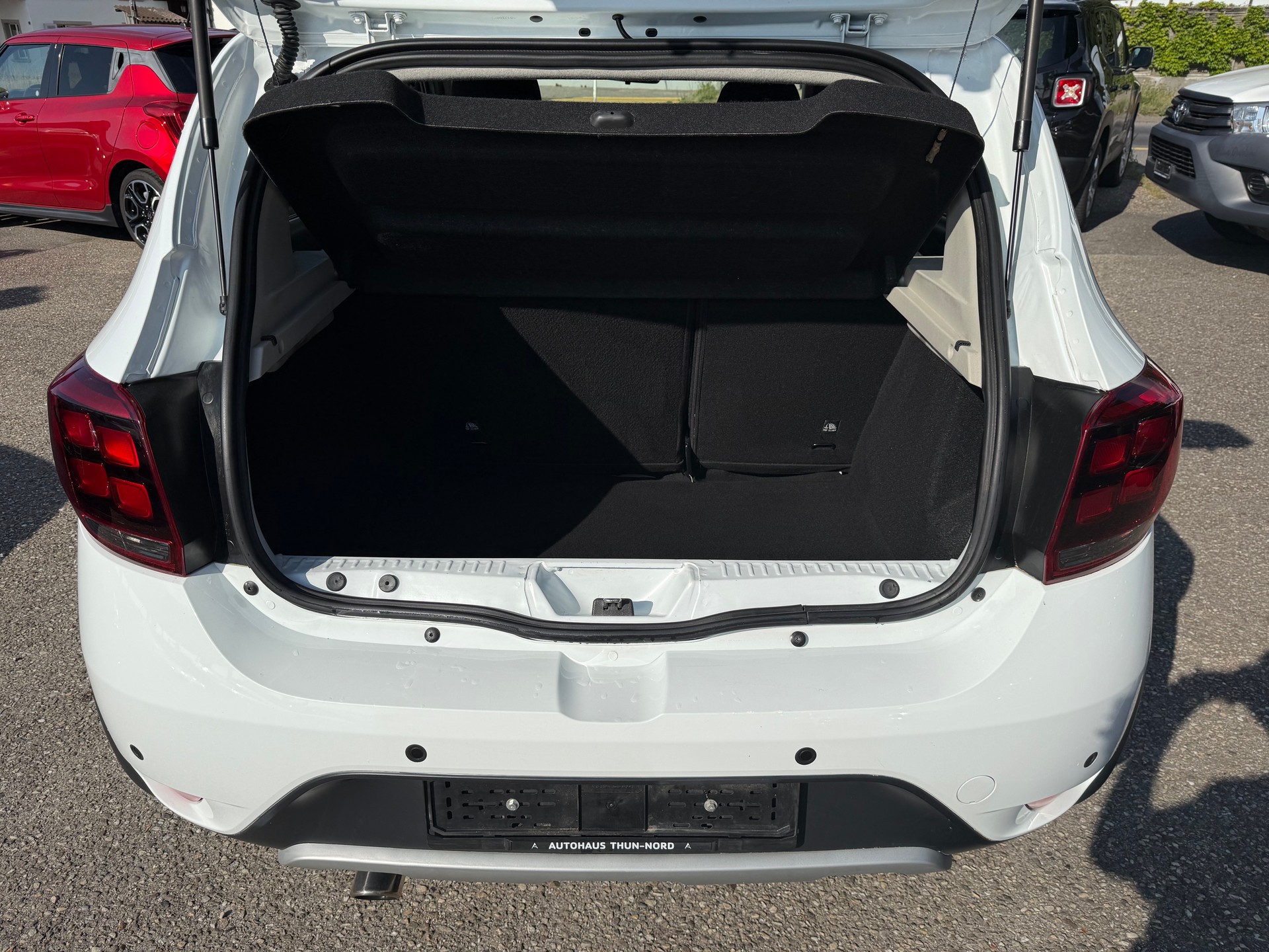 DACIA Sandero Tce 90 Stepway-image-13