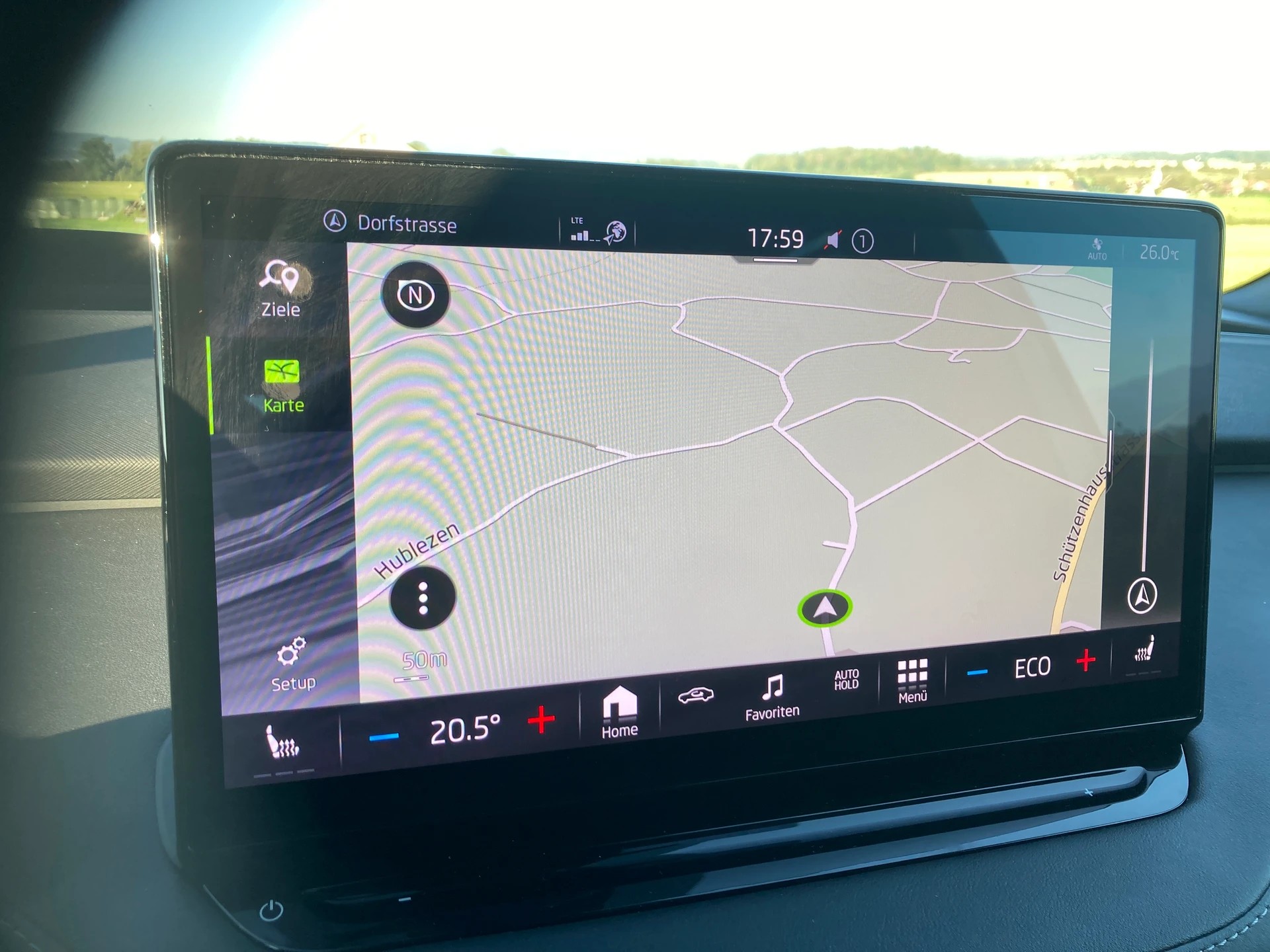 SKODA Enyaq iV 80x SportLine mit Anhängerkupplung-image-13