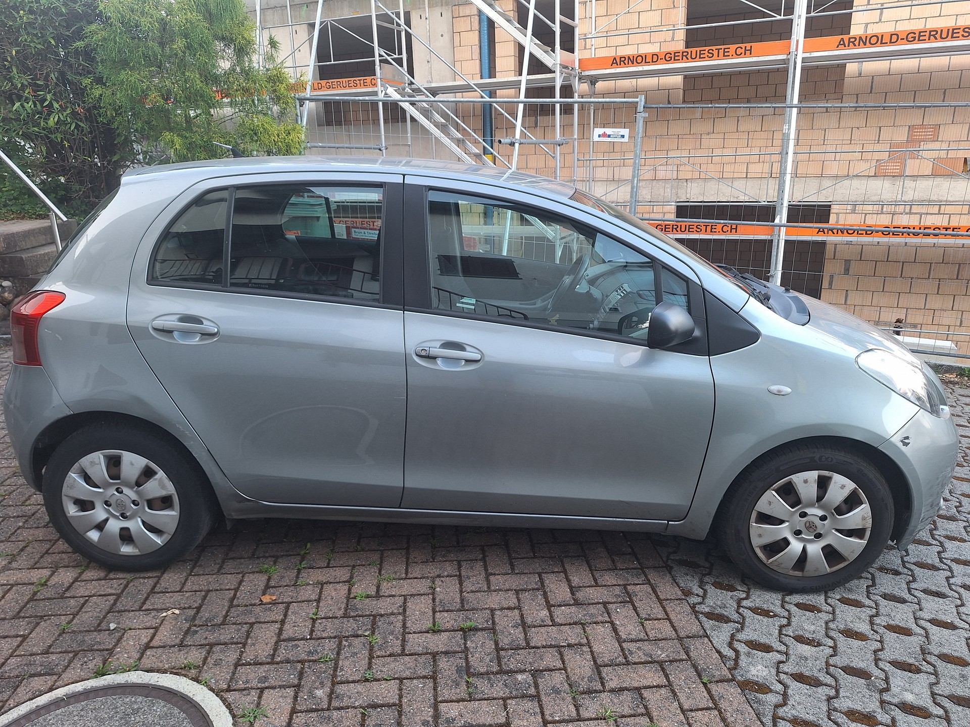 TOYOTA 1.3 16V Linea Luna-image-2