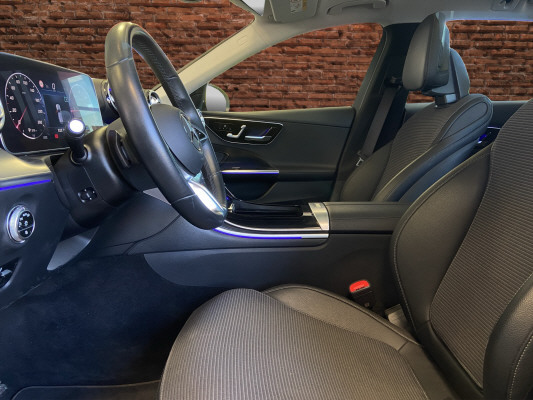 MERCEDES-BENZ C 220 d T 4M Avantgarde-image-11